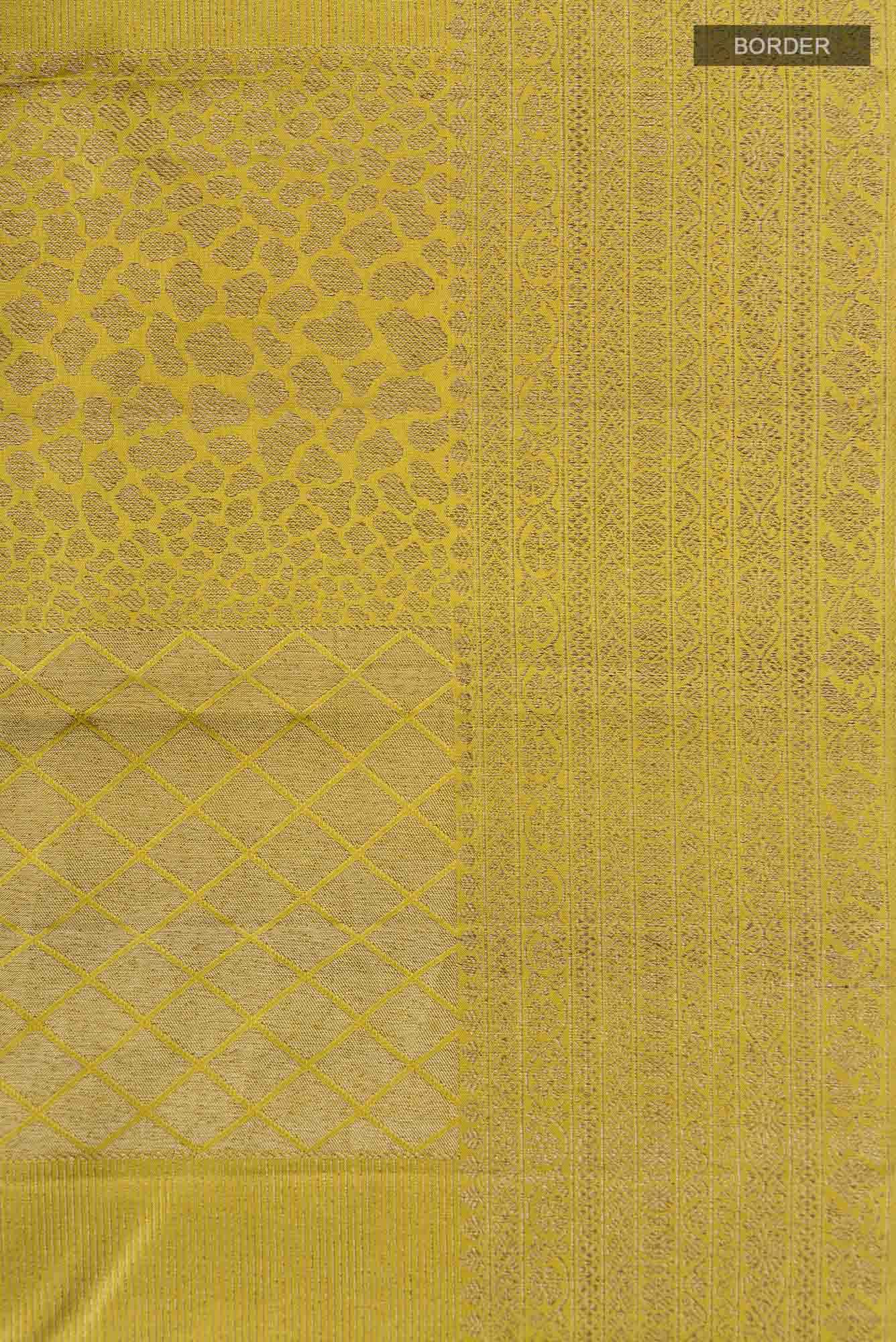 Mehandi Green Kanchipuram Silk Saree