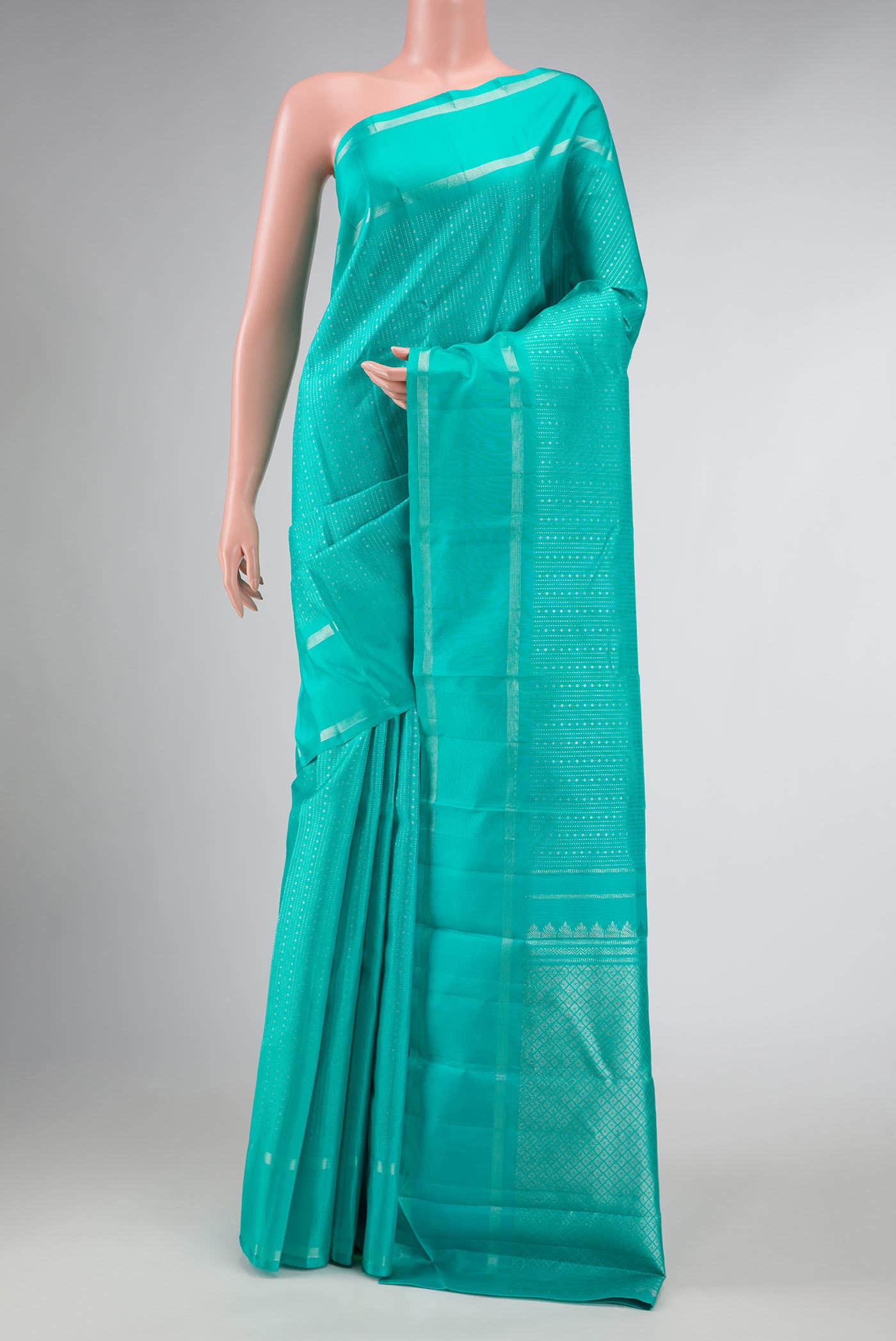 Pure Silk Pure Zari Light Blue Dual Tone Kanchipuram Saree