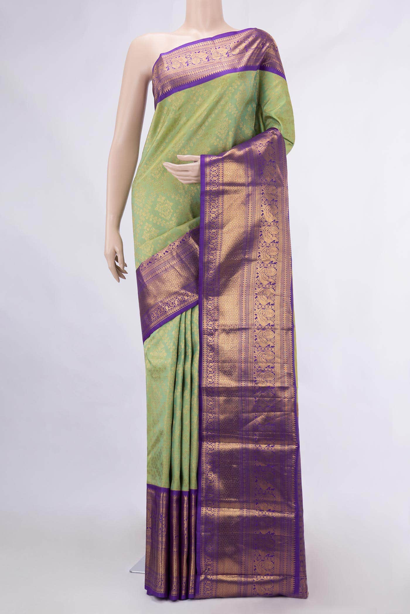 Green Dual Tone Kanchipuram Silk Saree