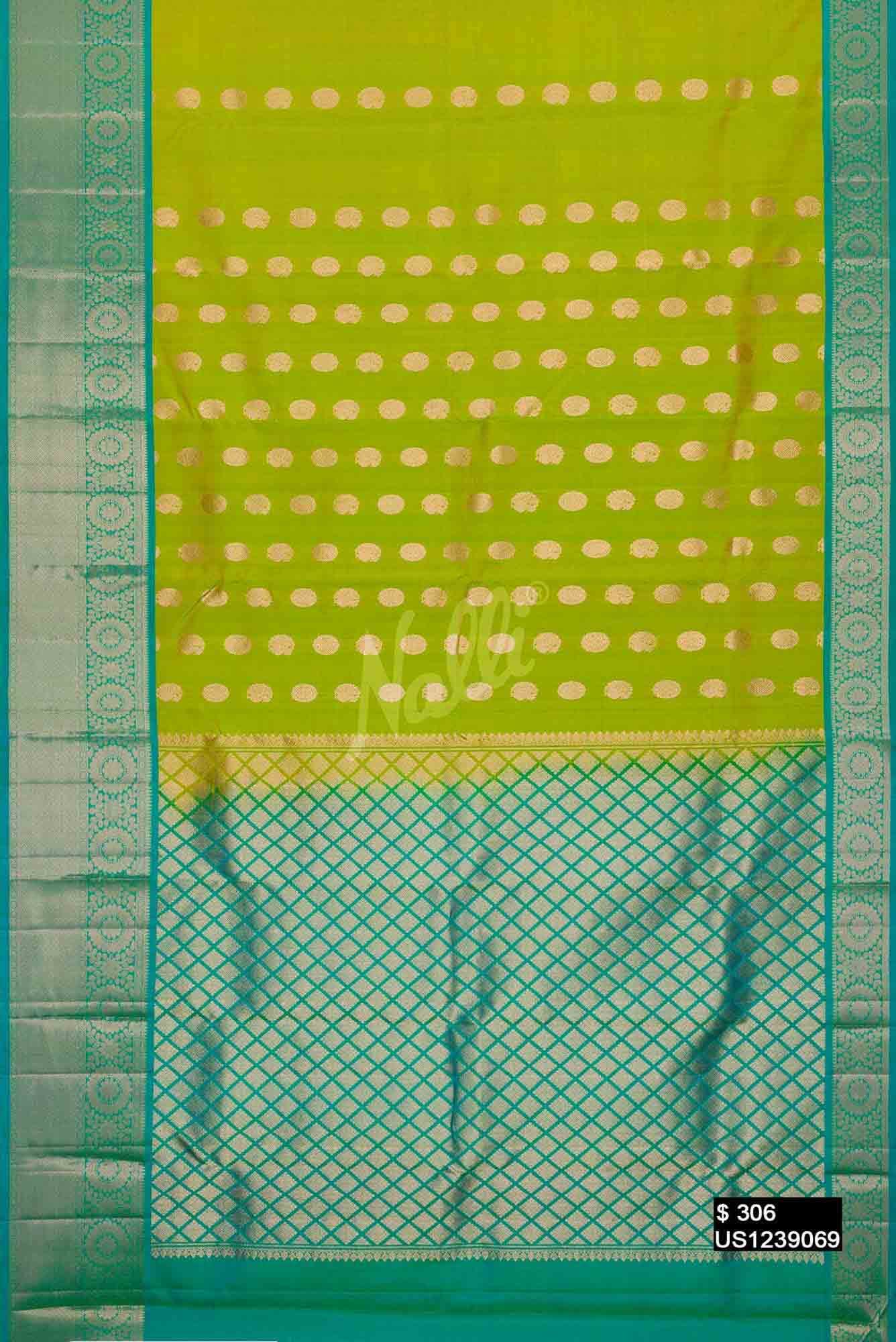 Parrot Green Kanchipuram Silk Saree