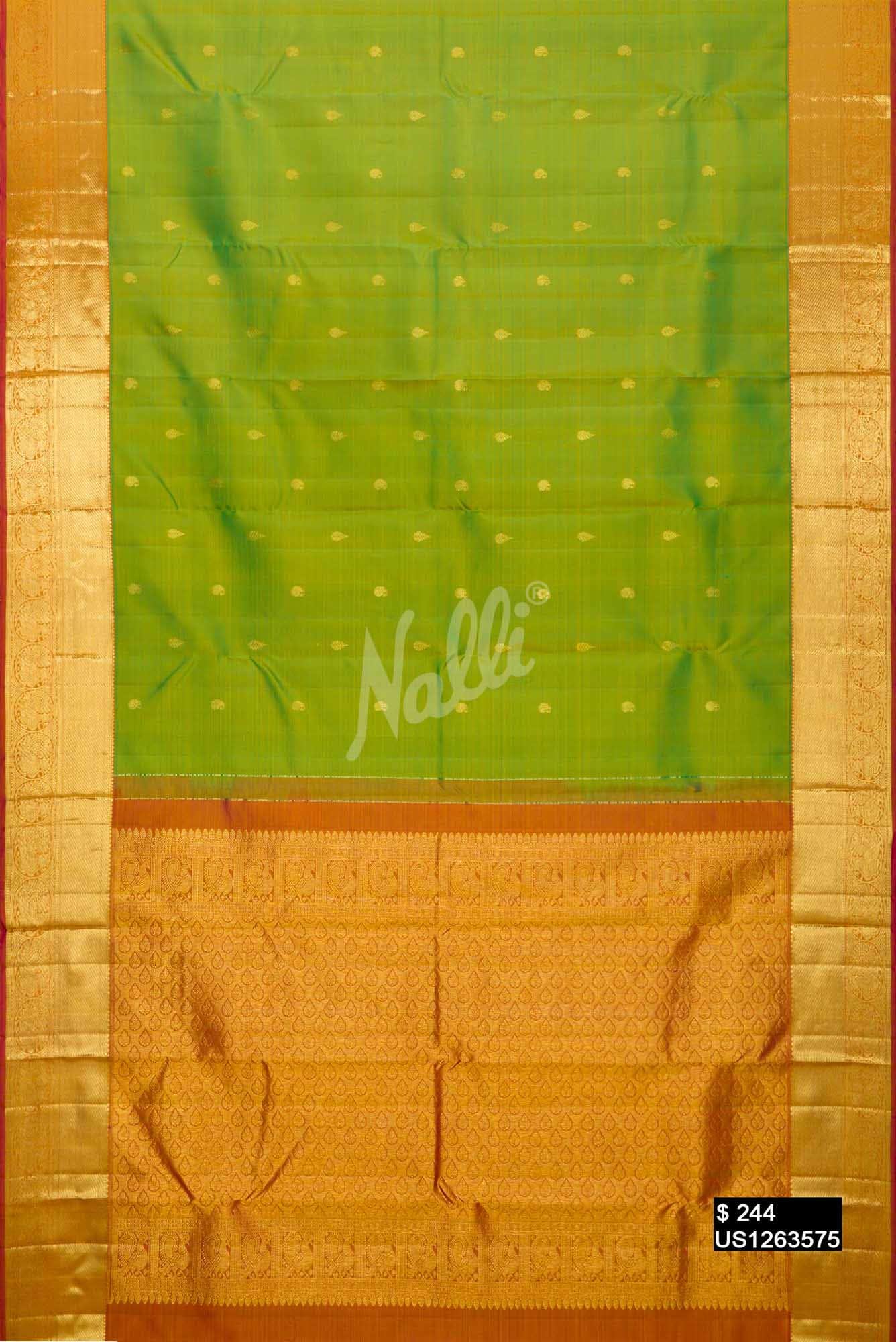 Parrot Green Kanchipuram Silk Saree