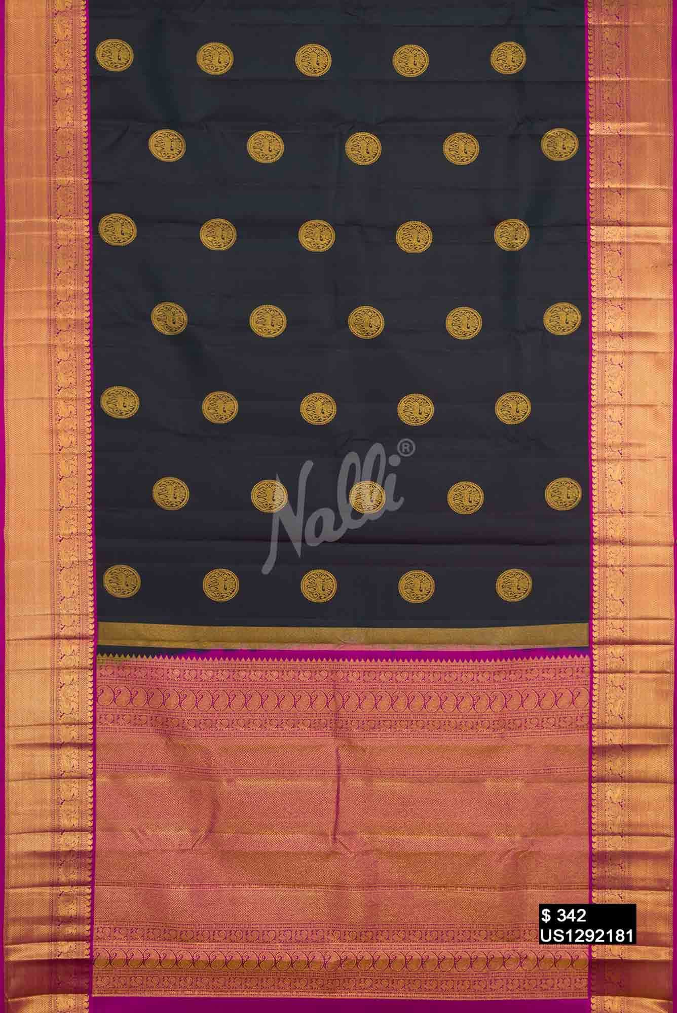 Bottle Green Kanchipuram Silk Saree