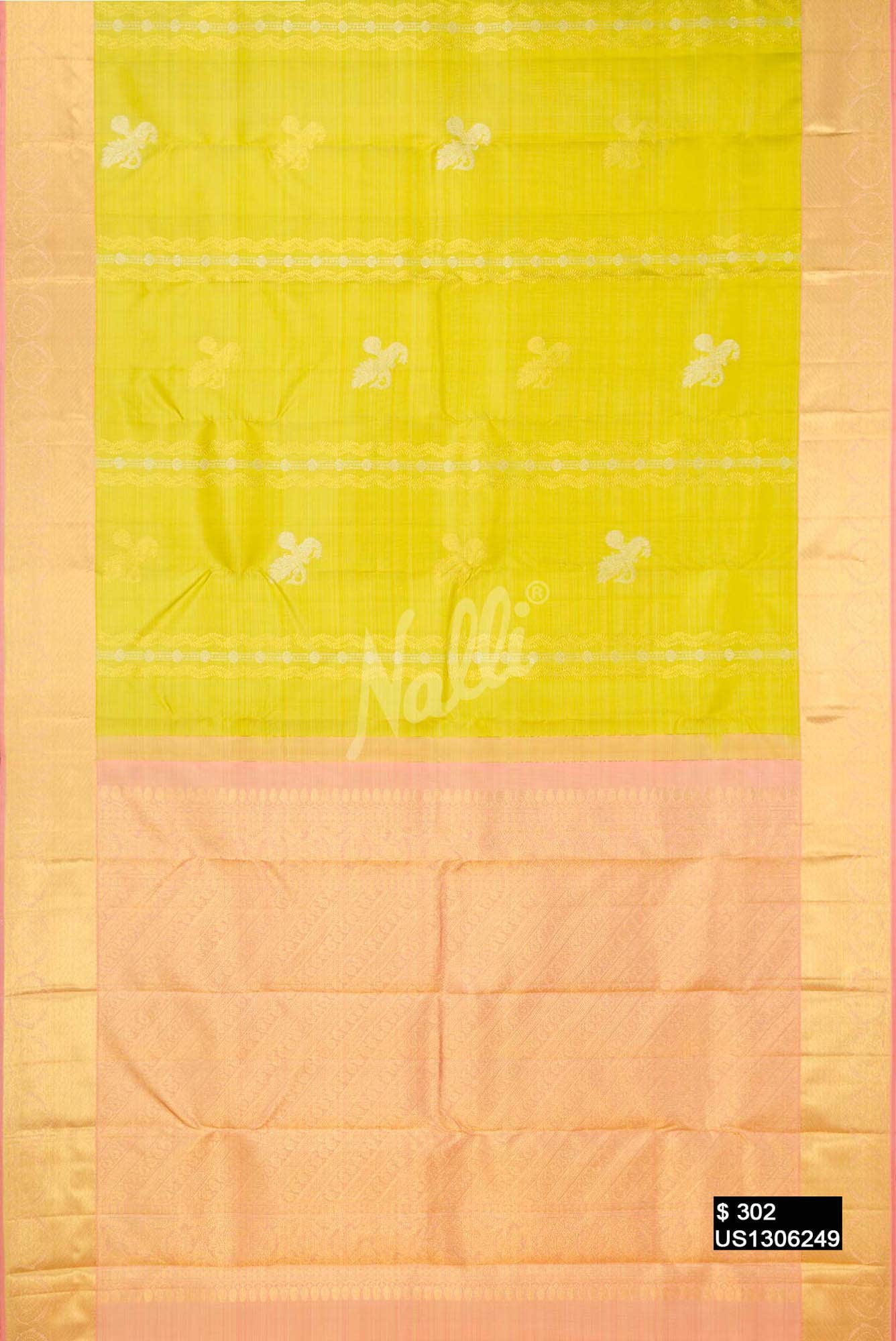 Parrot Green Kanchipuram Silk Saree