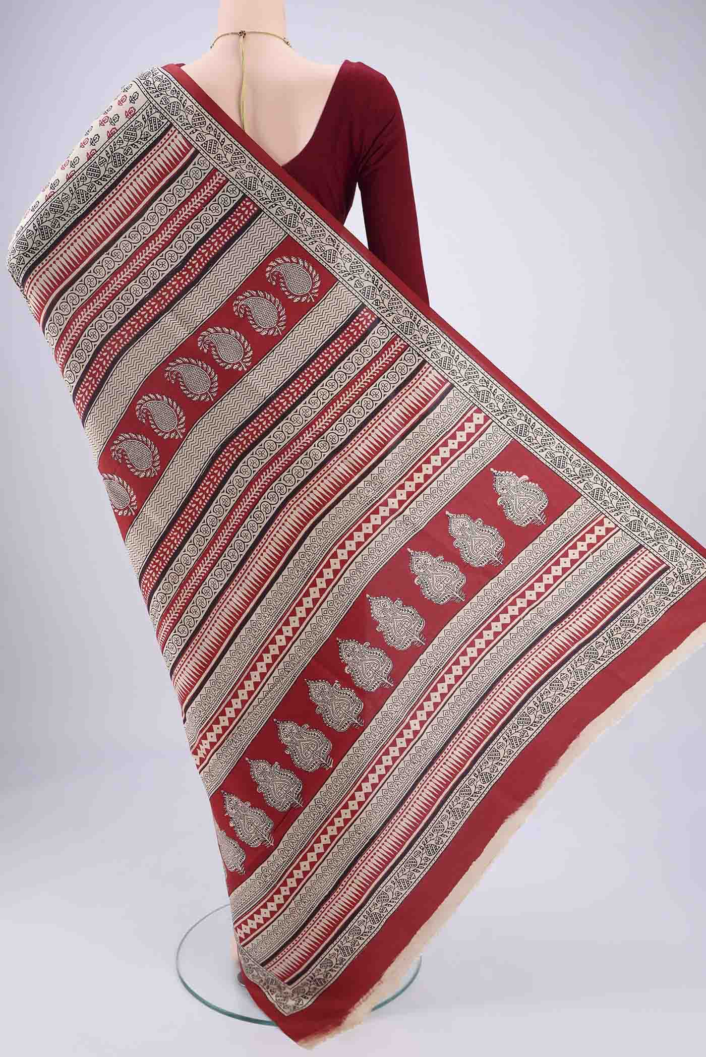 Flat view of Beige Printed Silk Saree with Floral Print on the body and Printed Border. 
