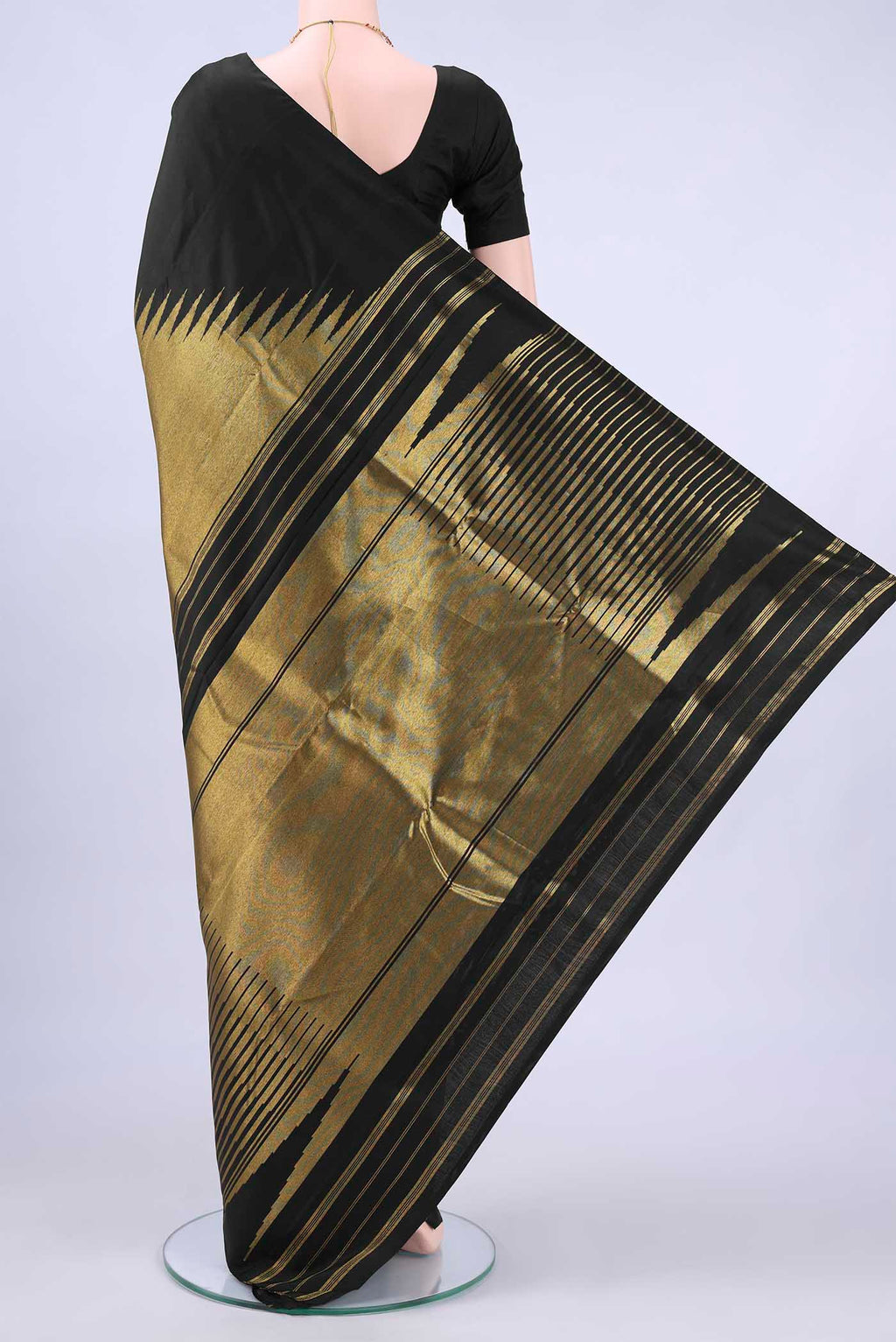 pallu body