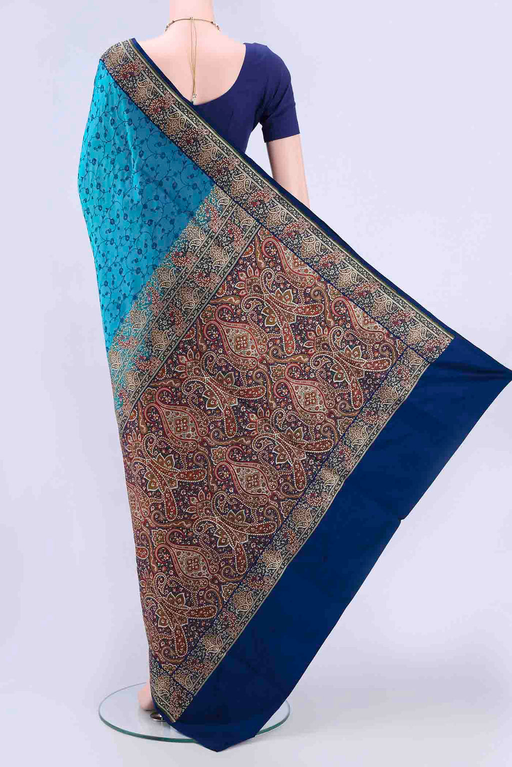 pallu body