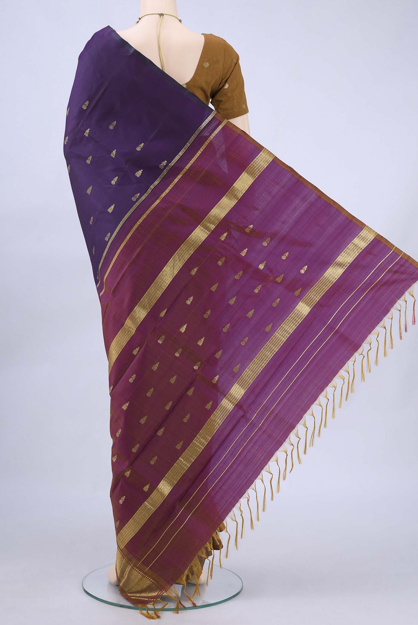 pallu body
