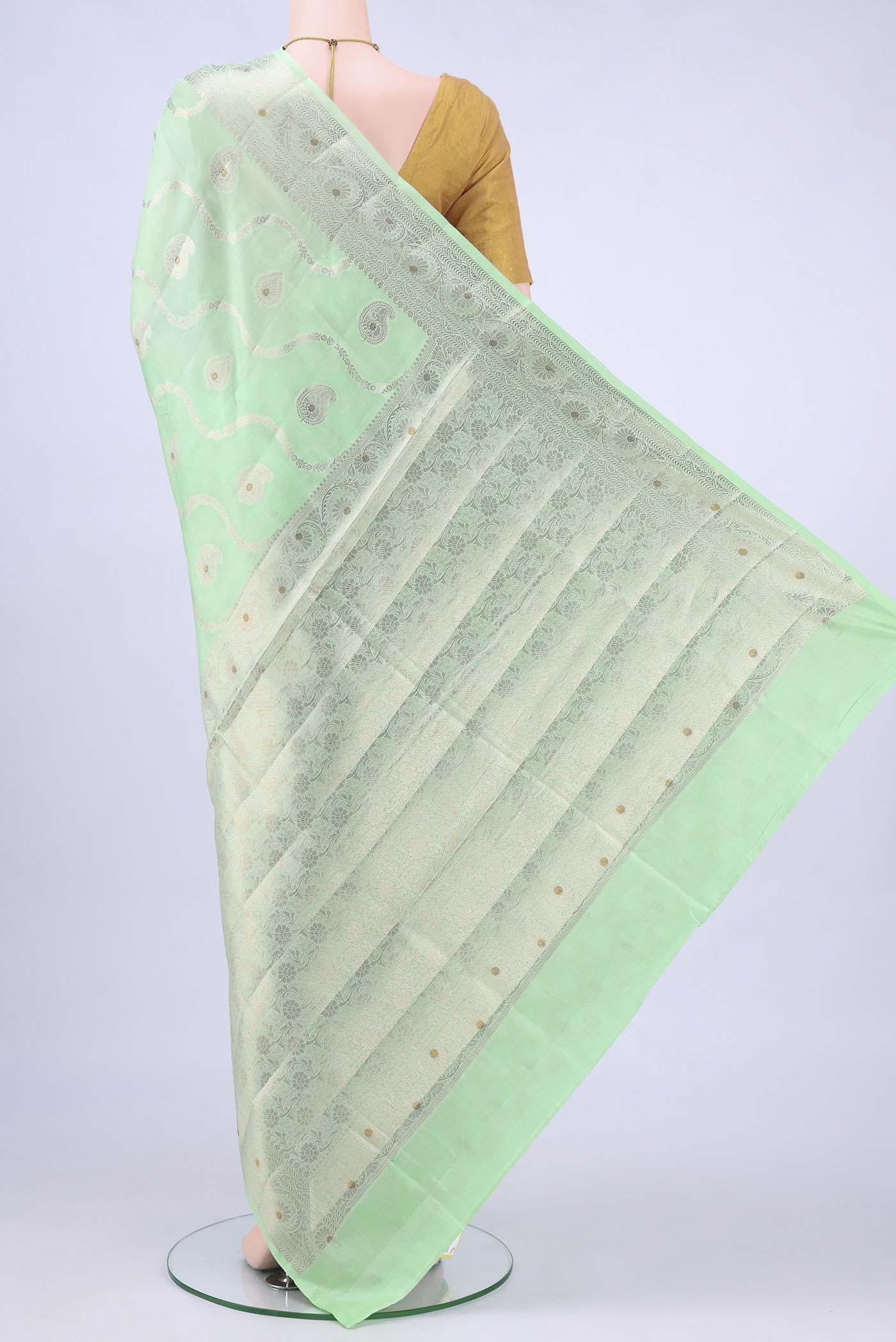 pallu body
