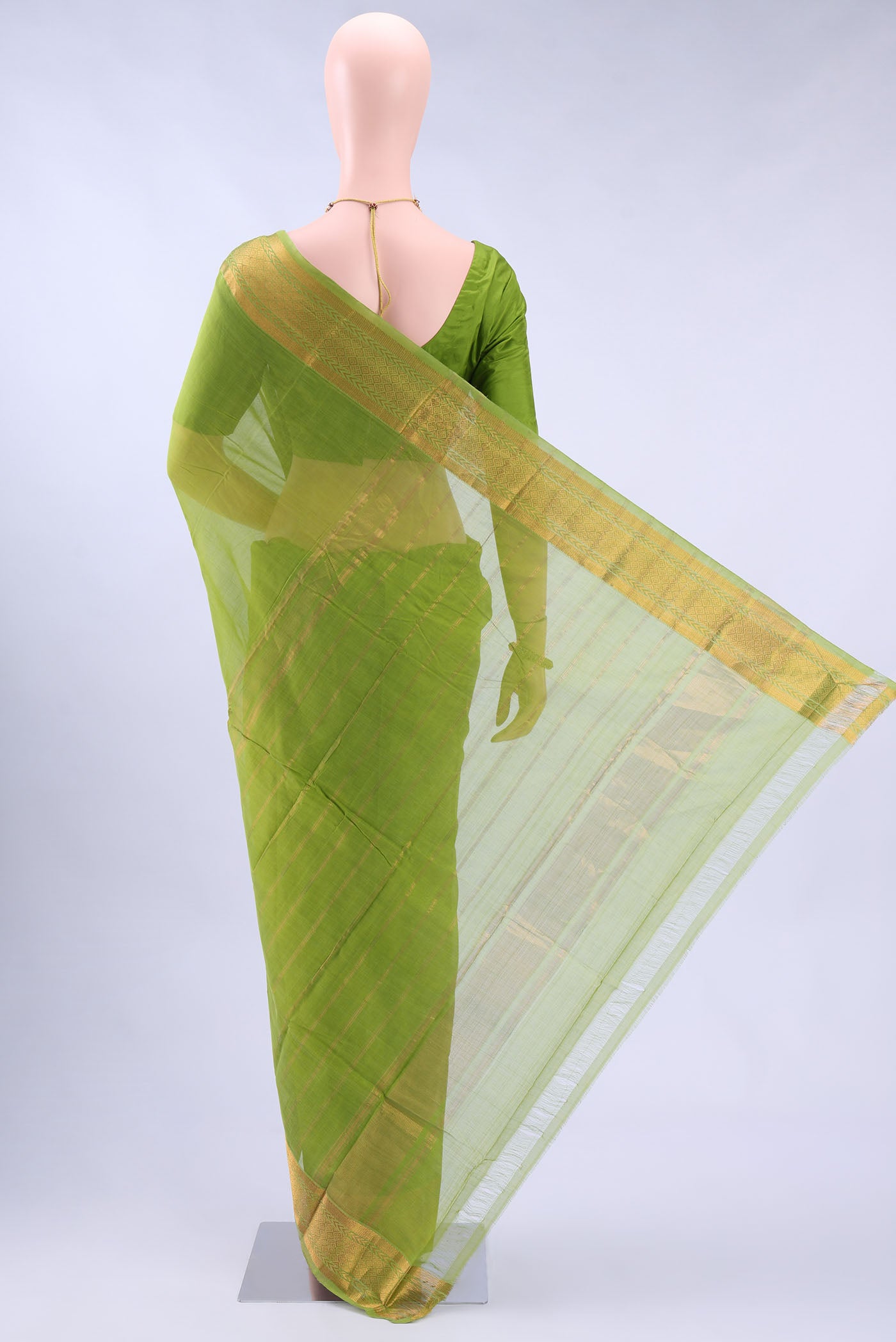 pallu body