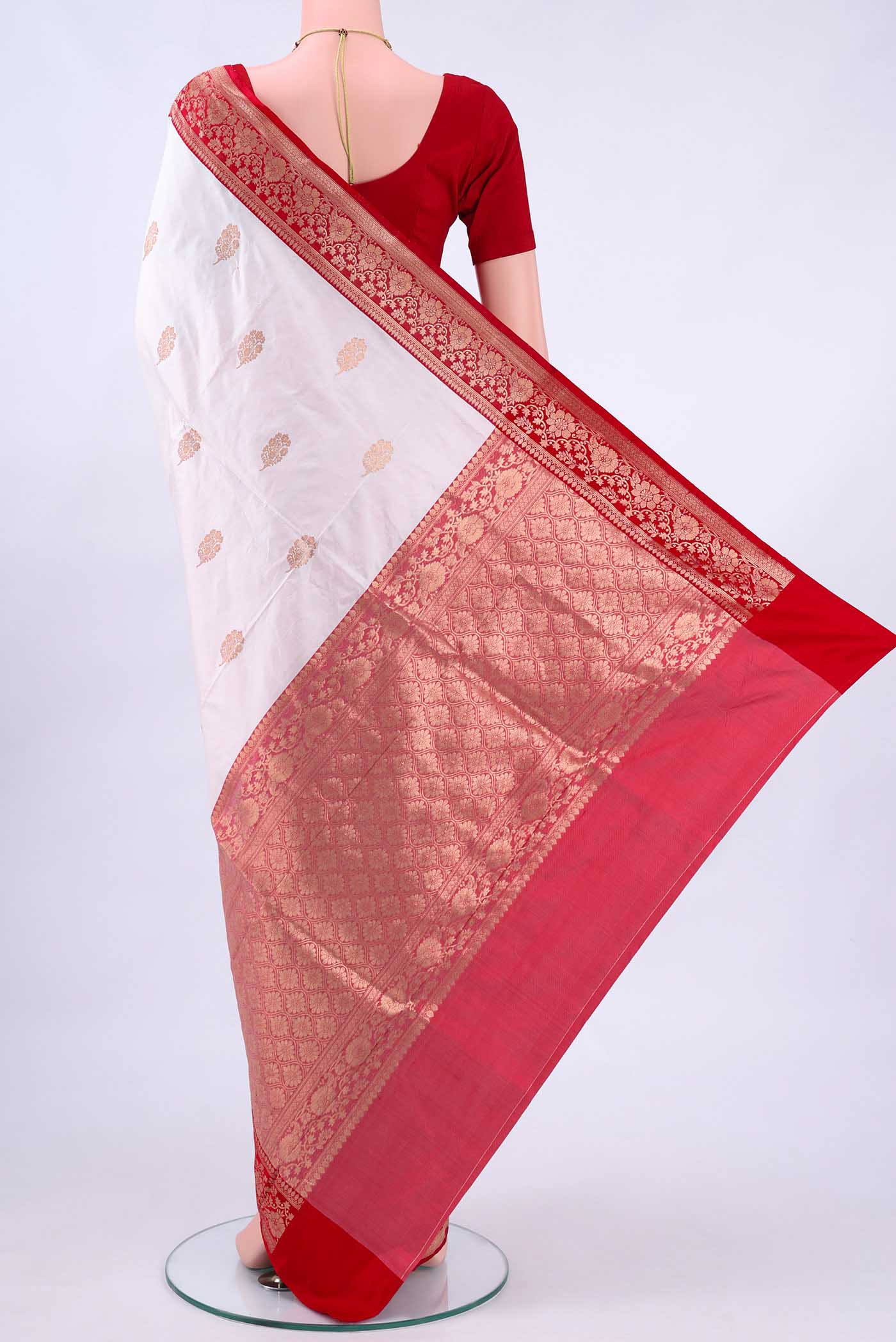 pallu body