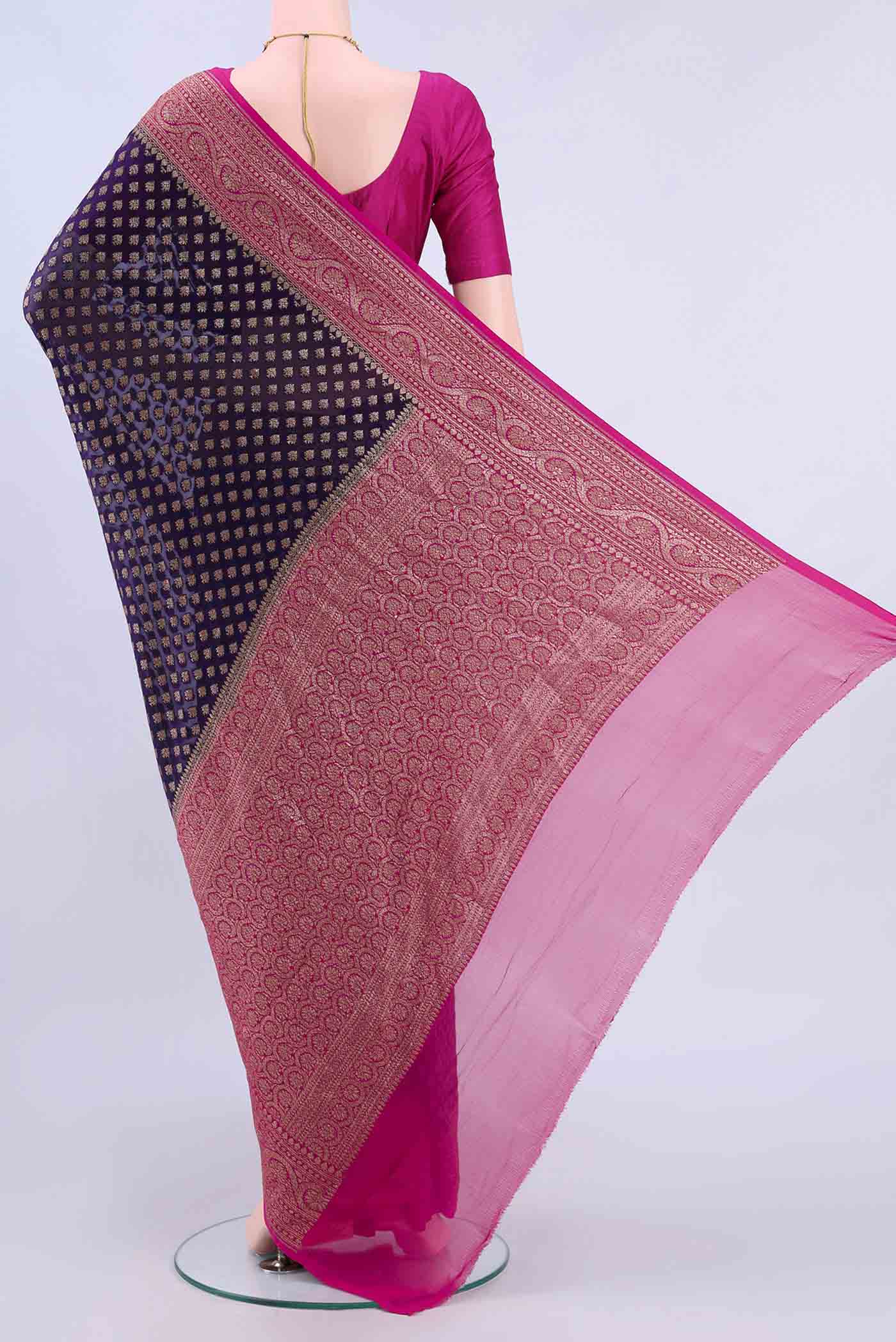 pallu body