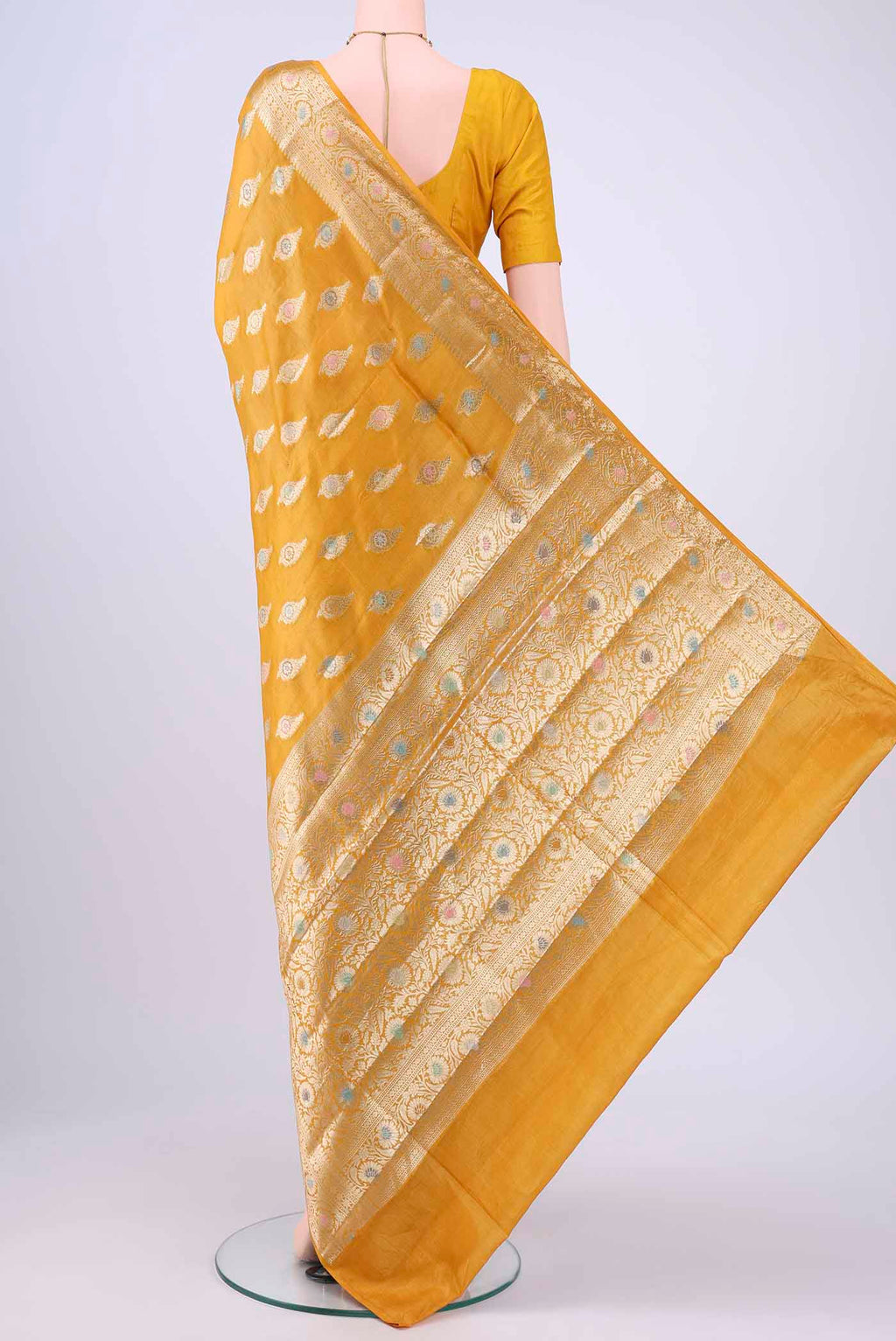 pallu body