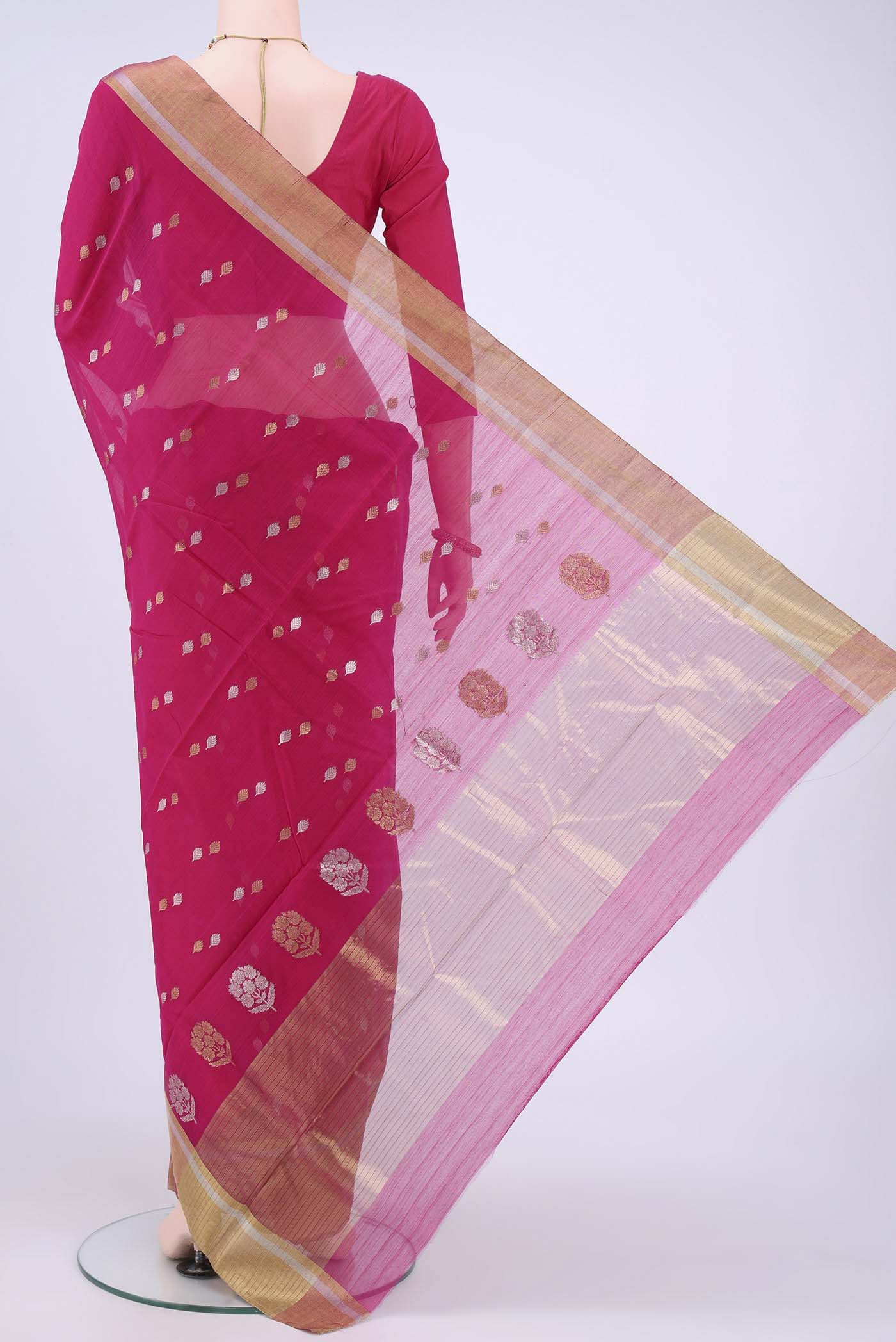 pallu body