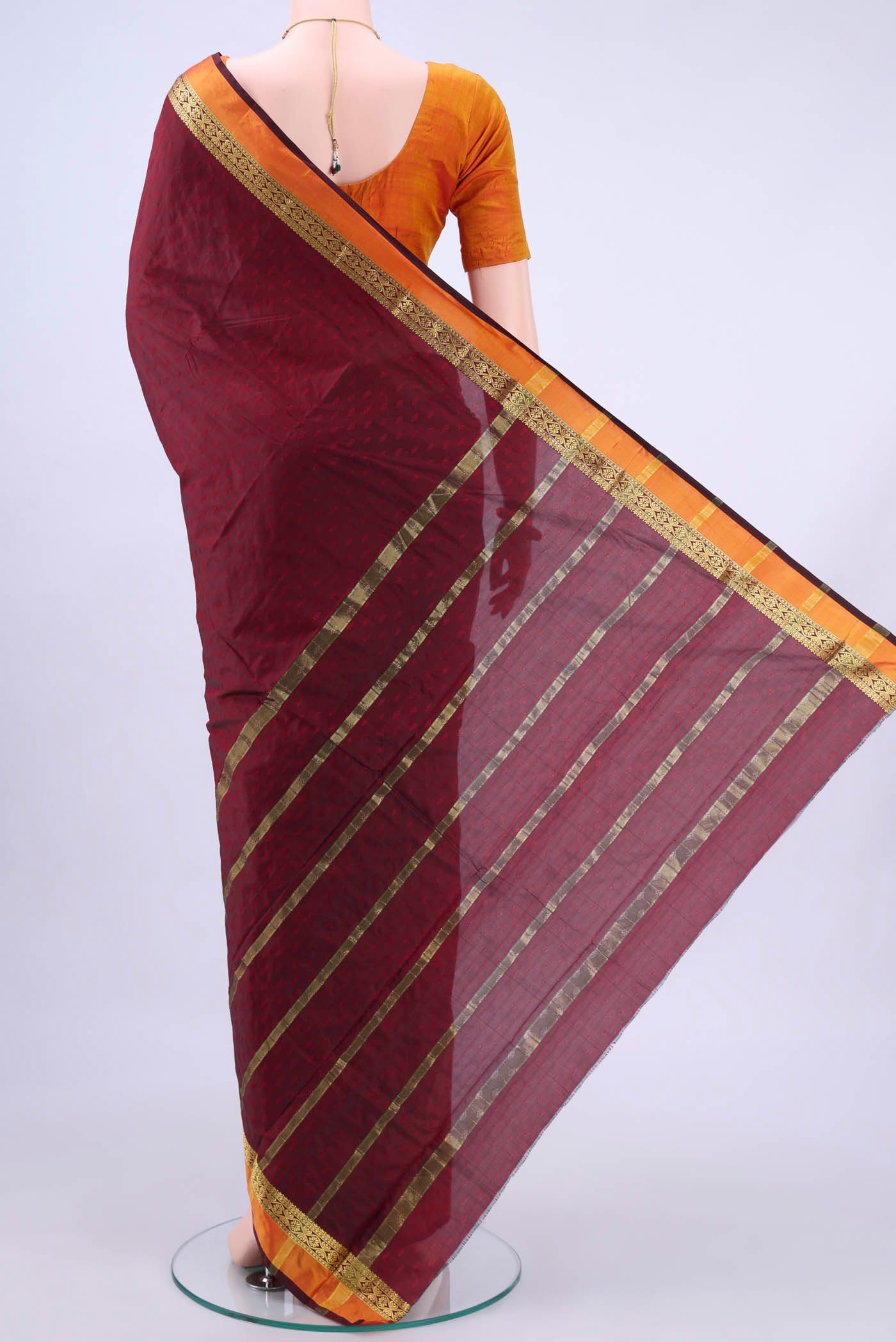 pallu body