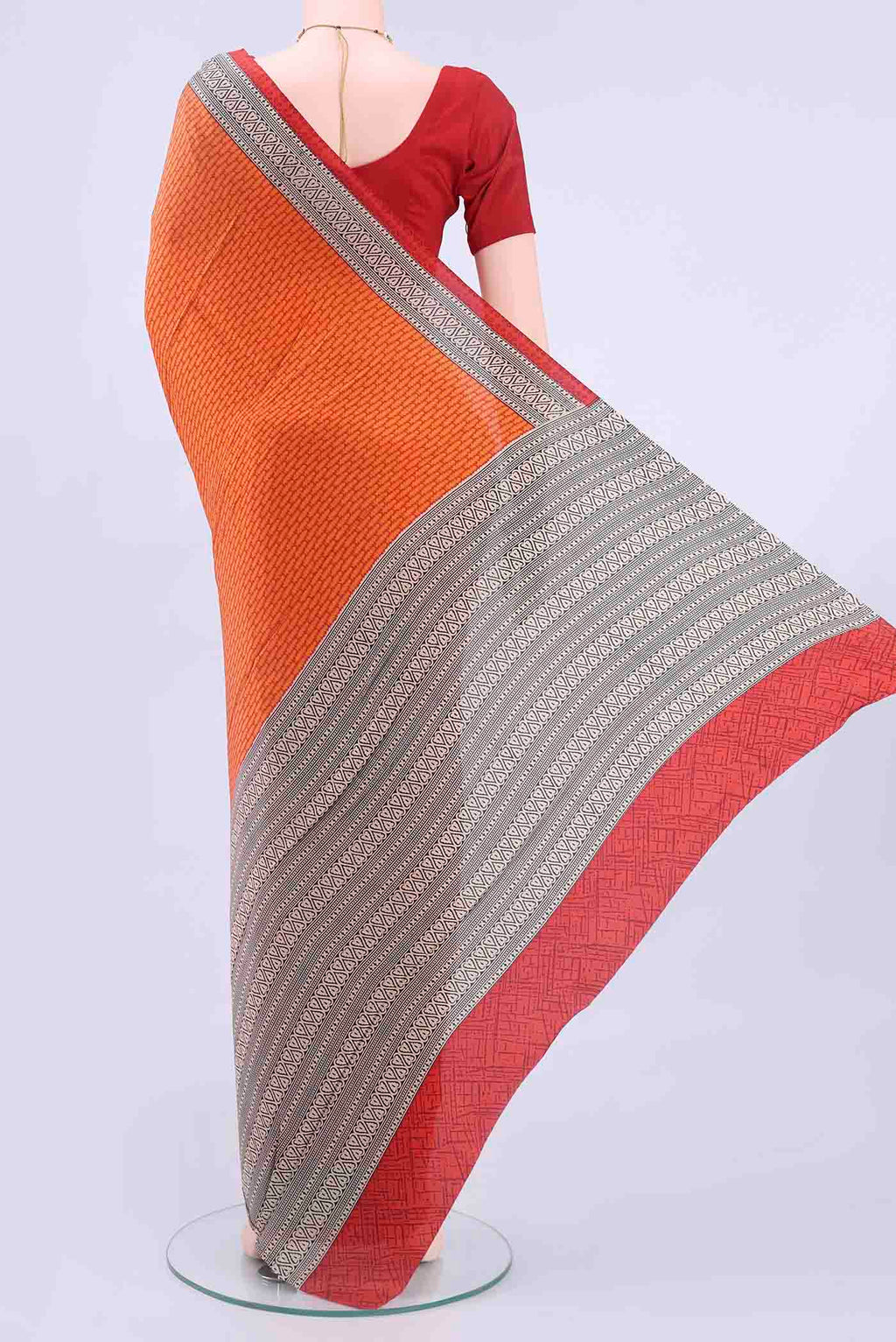 pallu body