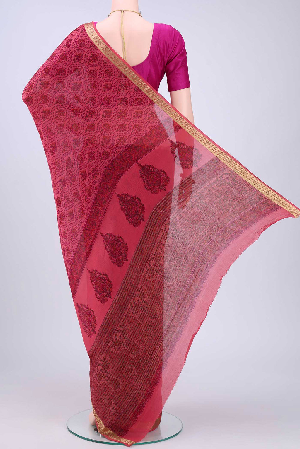 pallu body
