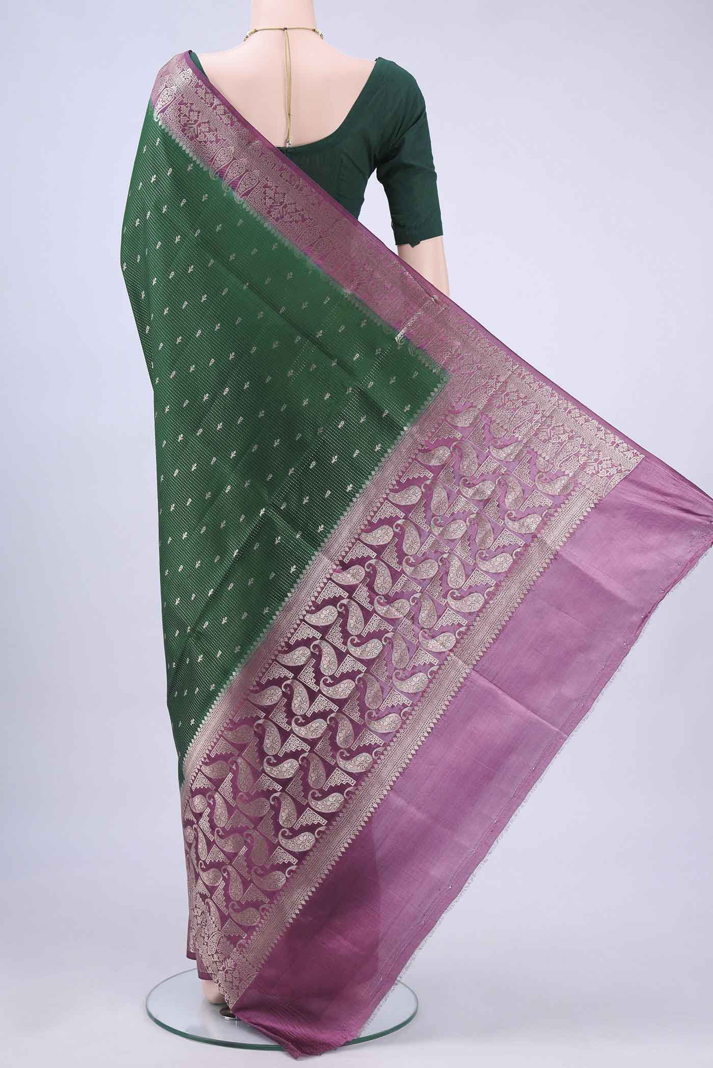 pallu body