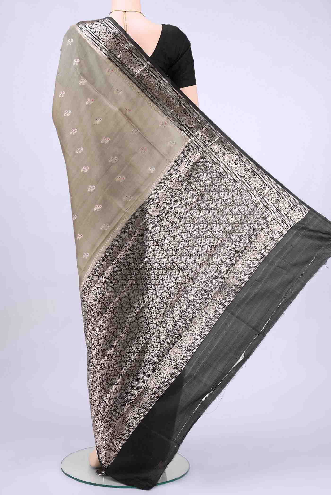 pallu body