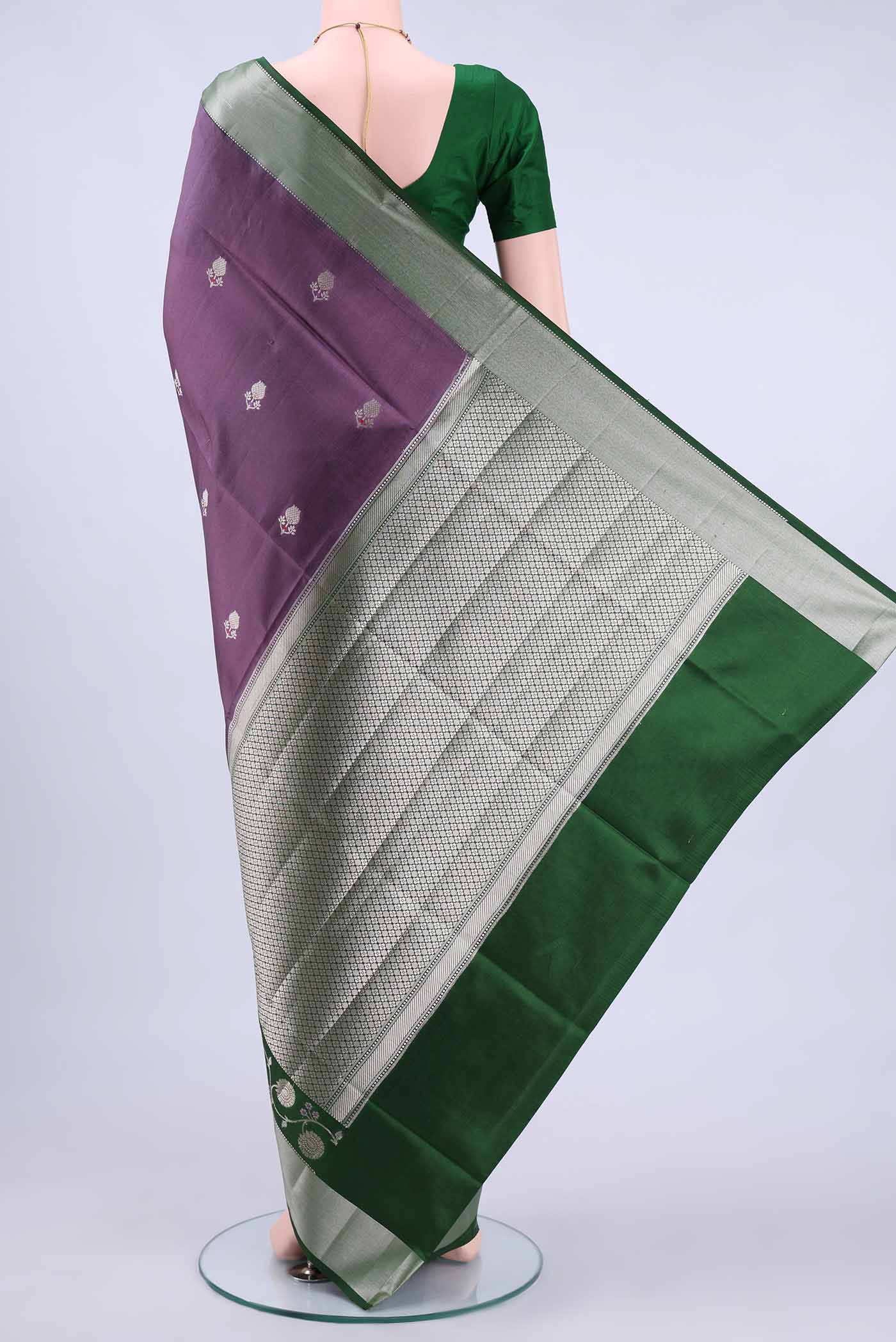 pallu body