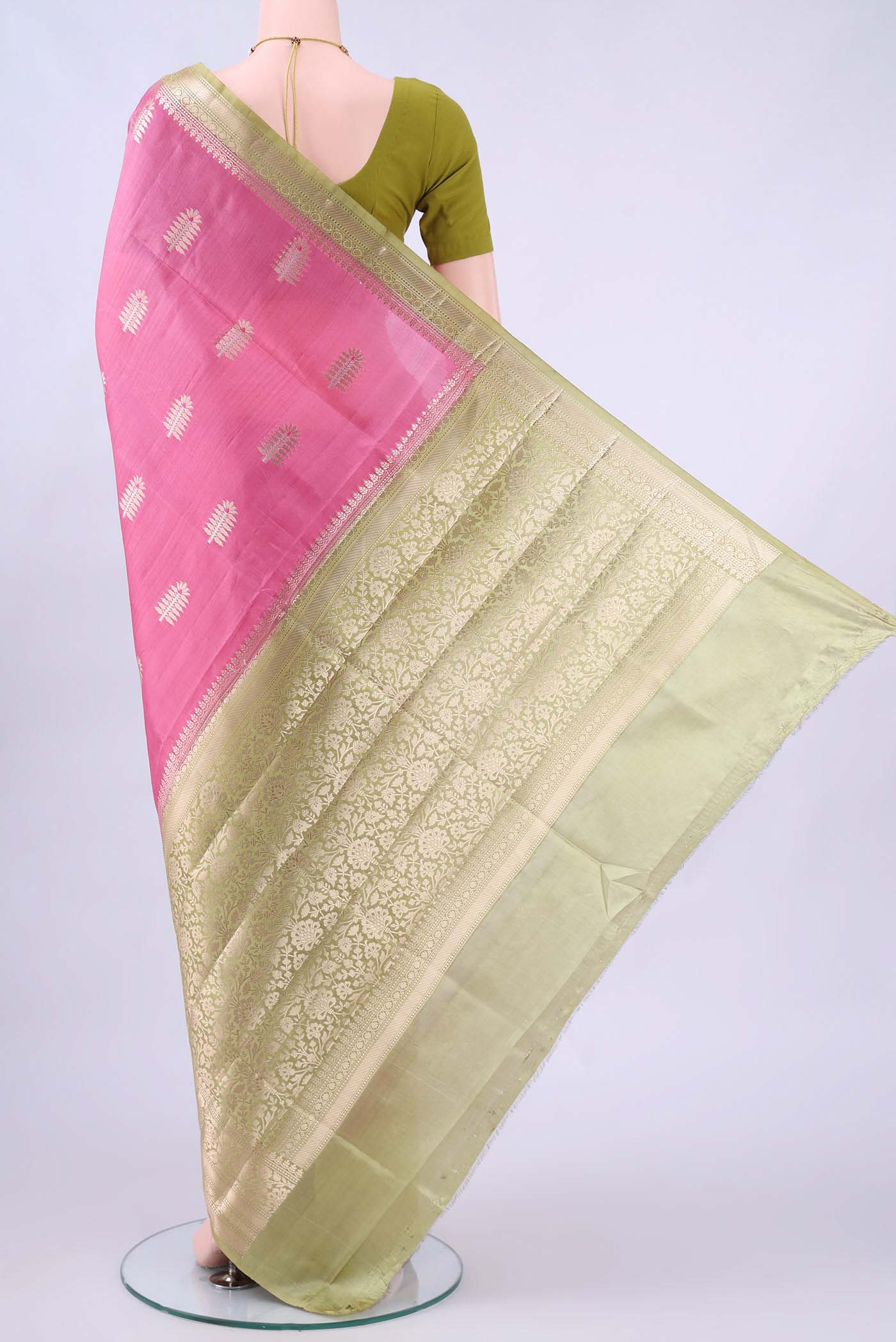 pallu body
