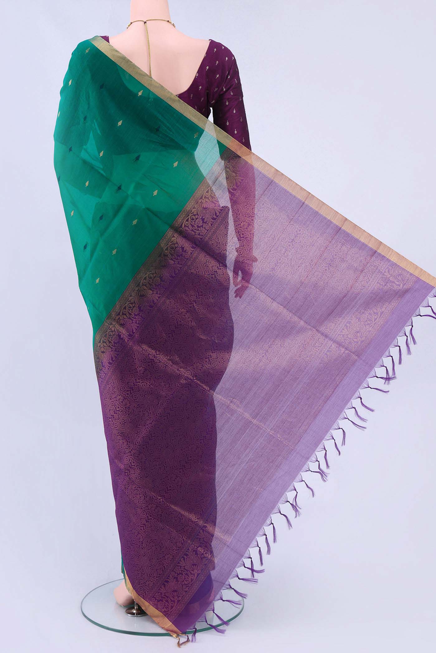 pallu body
