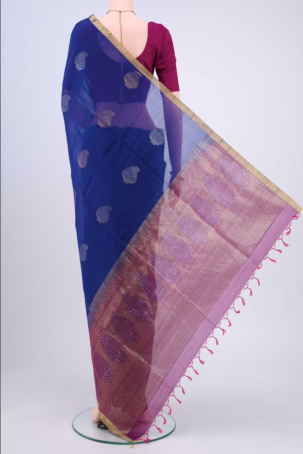 pallu body