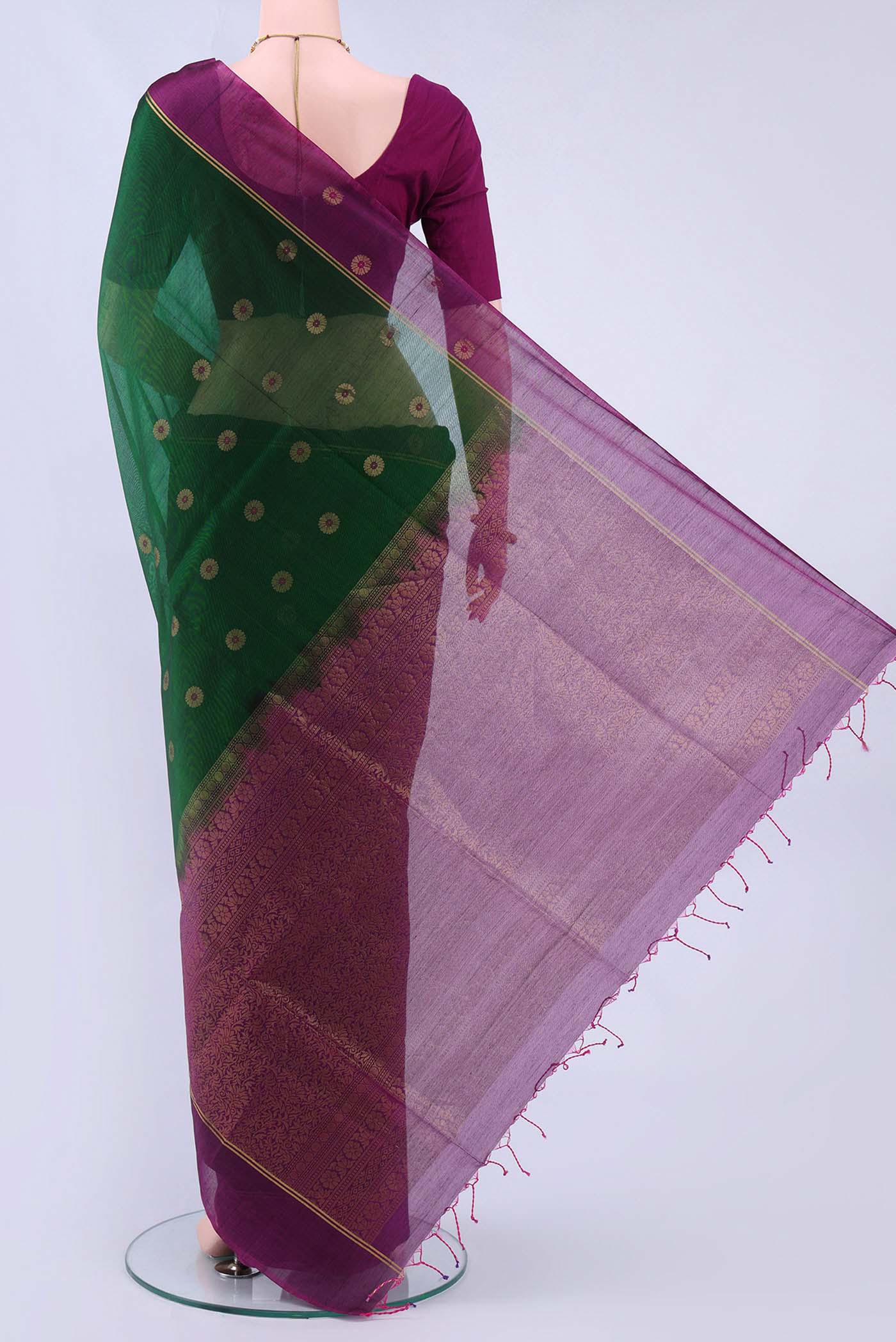 pallu body