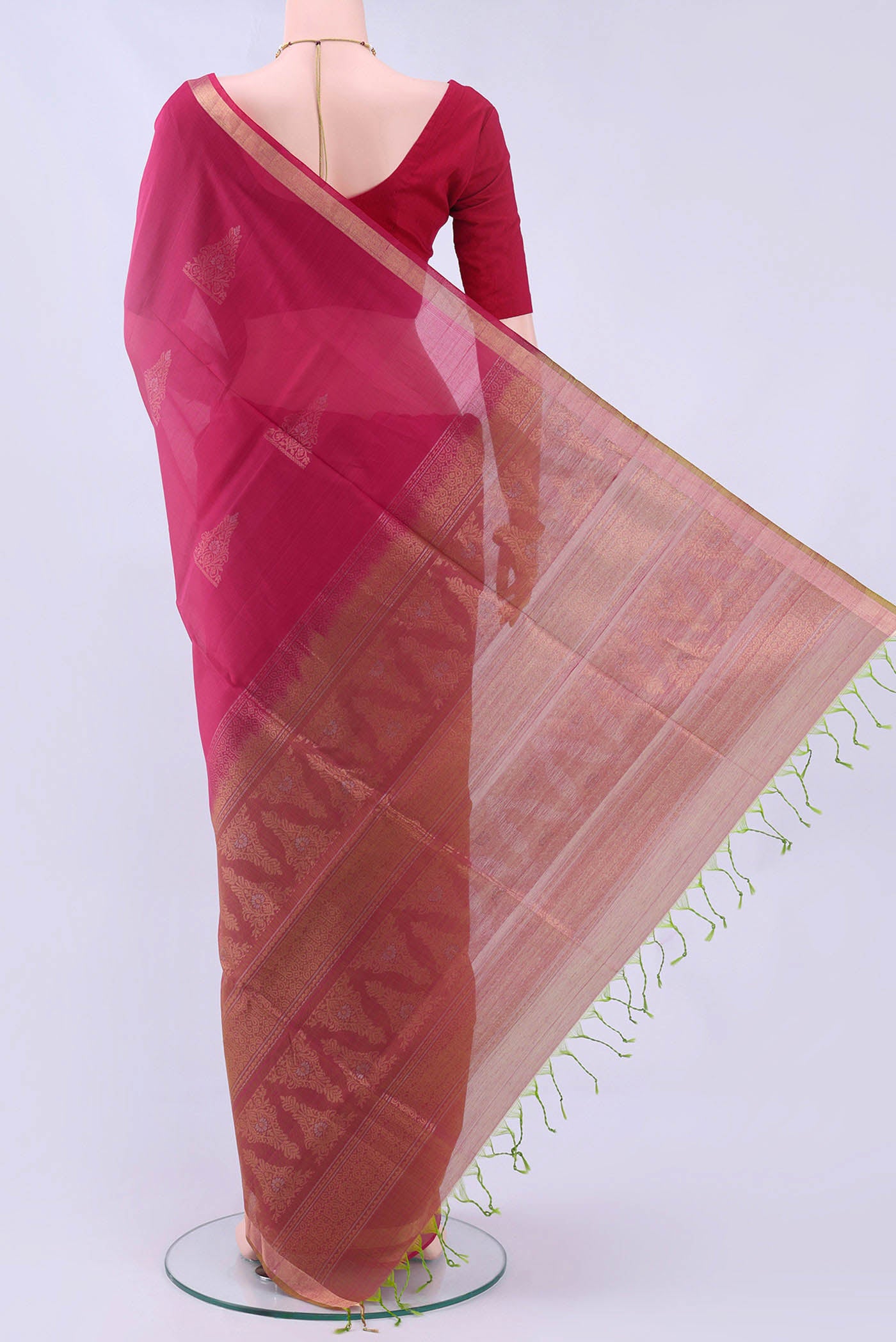 pallu body