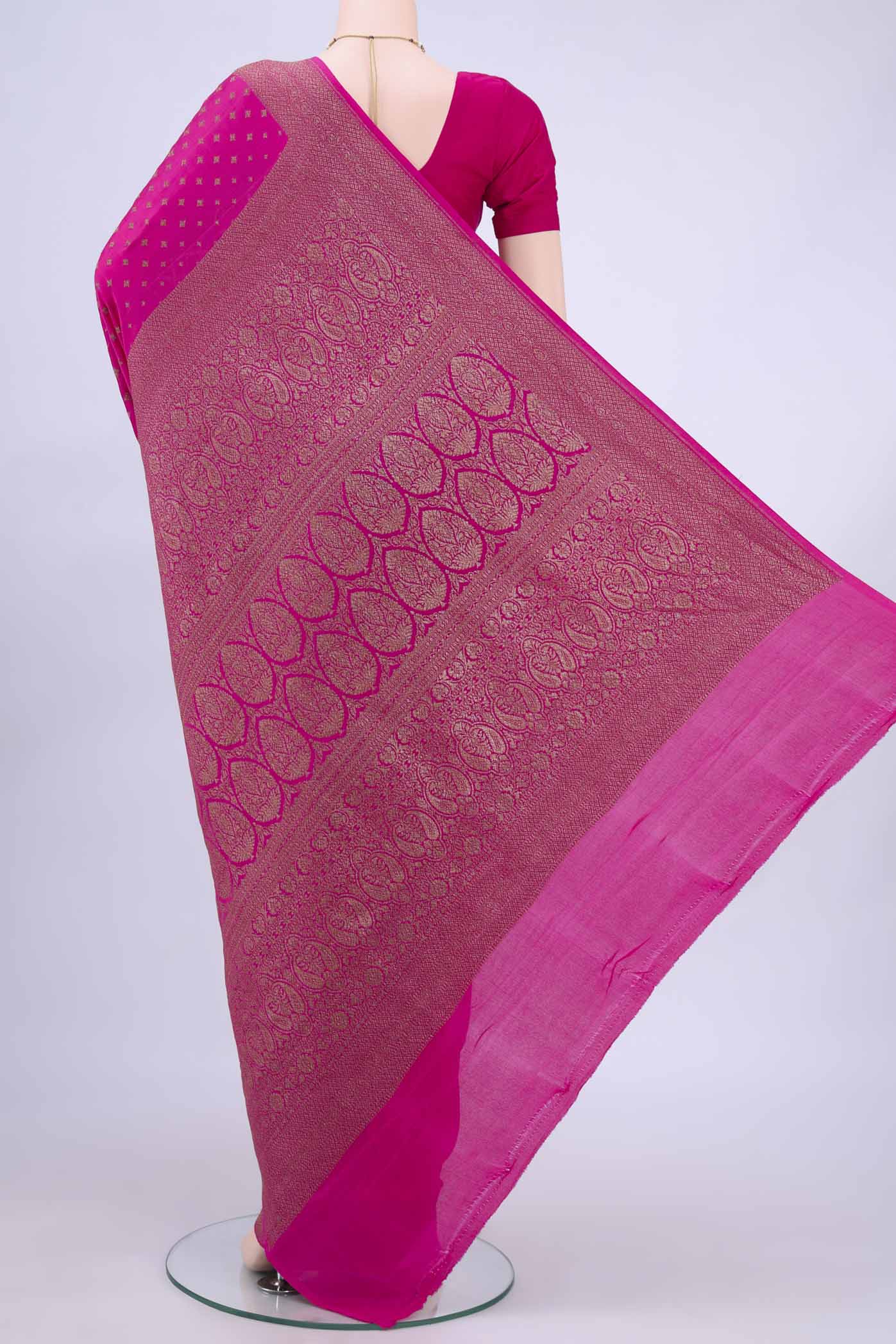 pallu body