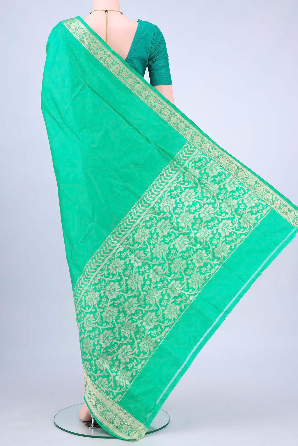 pallu body