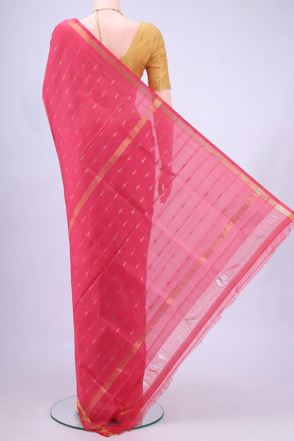 pallu body