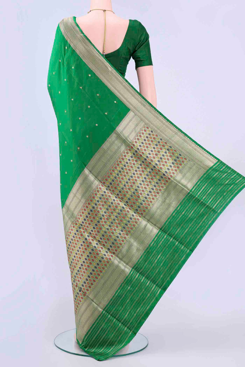 pallu body