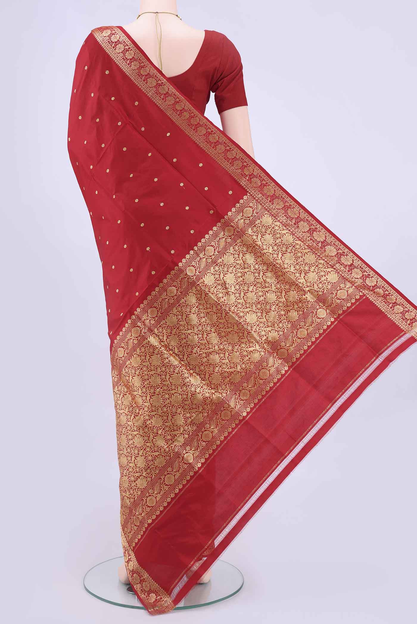 pallu body