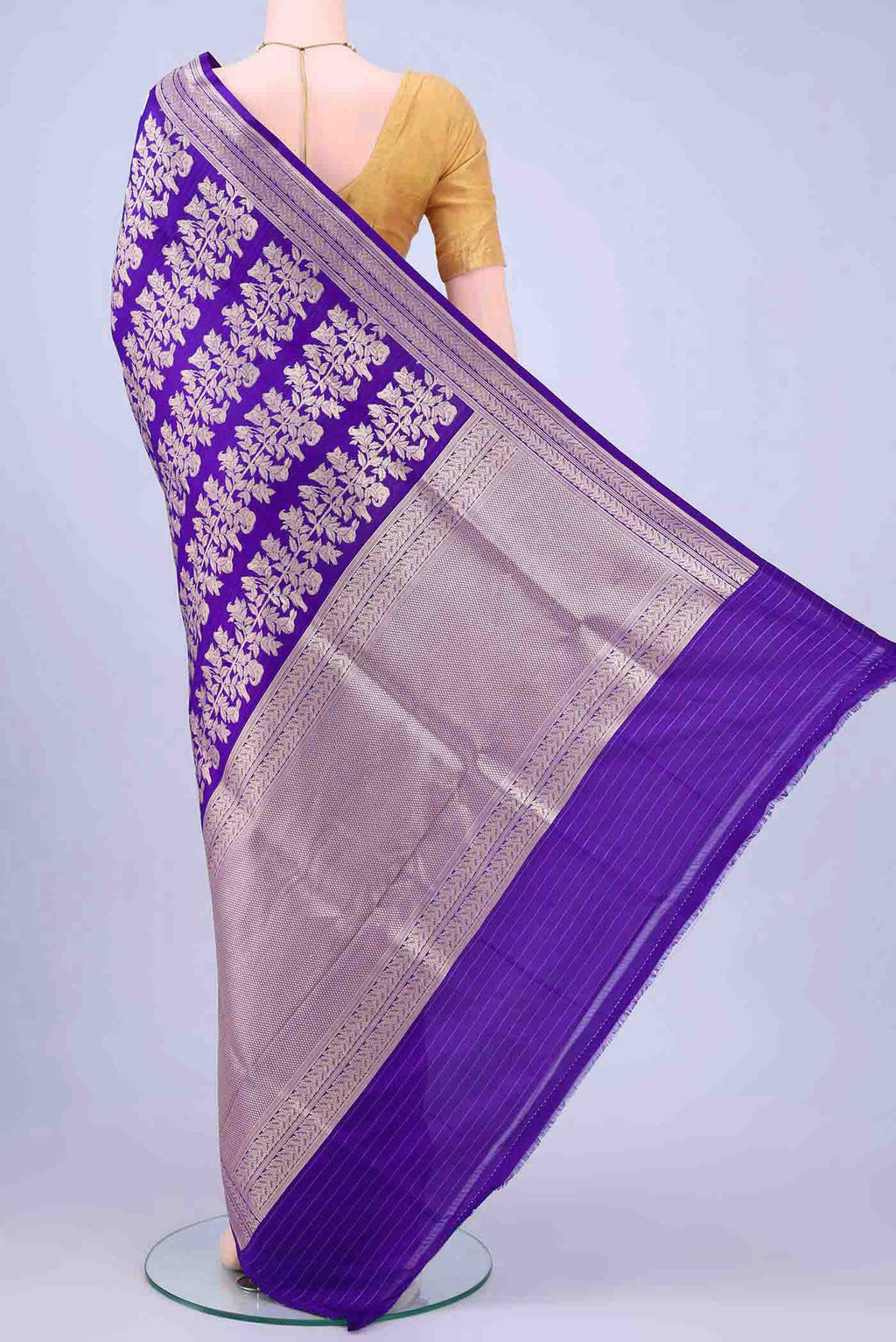 pallu body