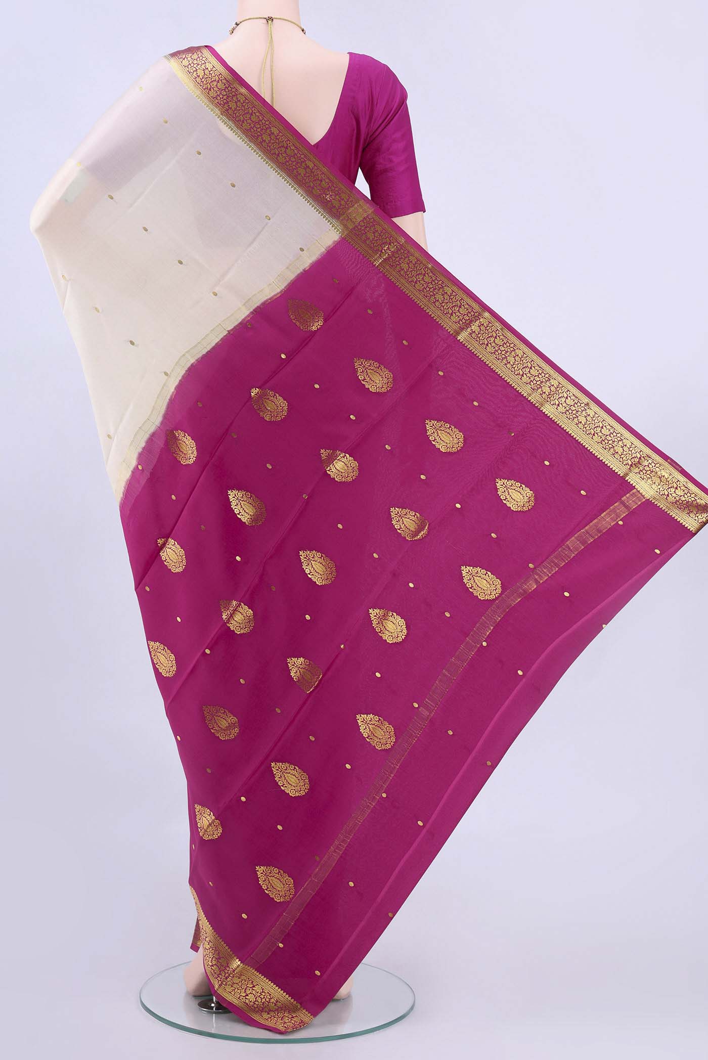 pallu body