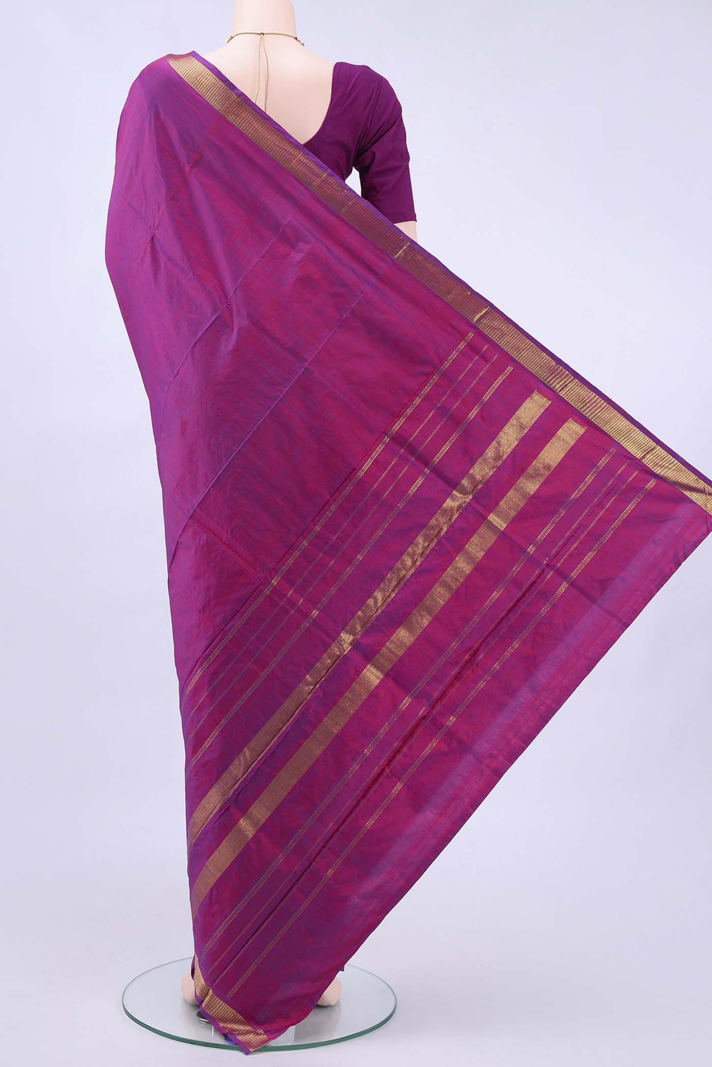 pallu body
