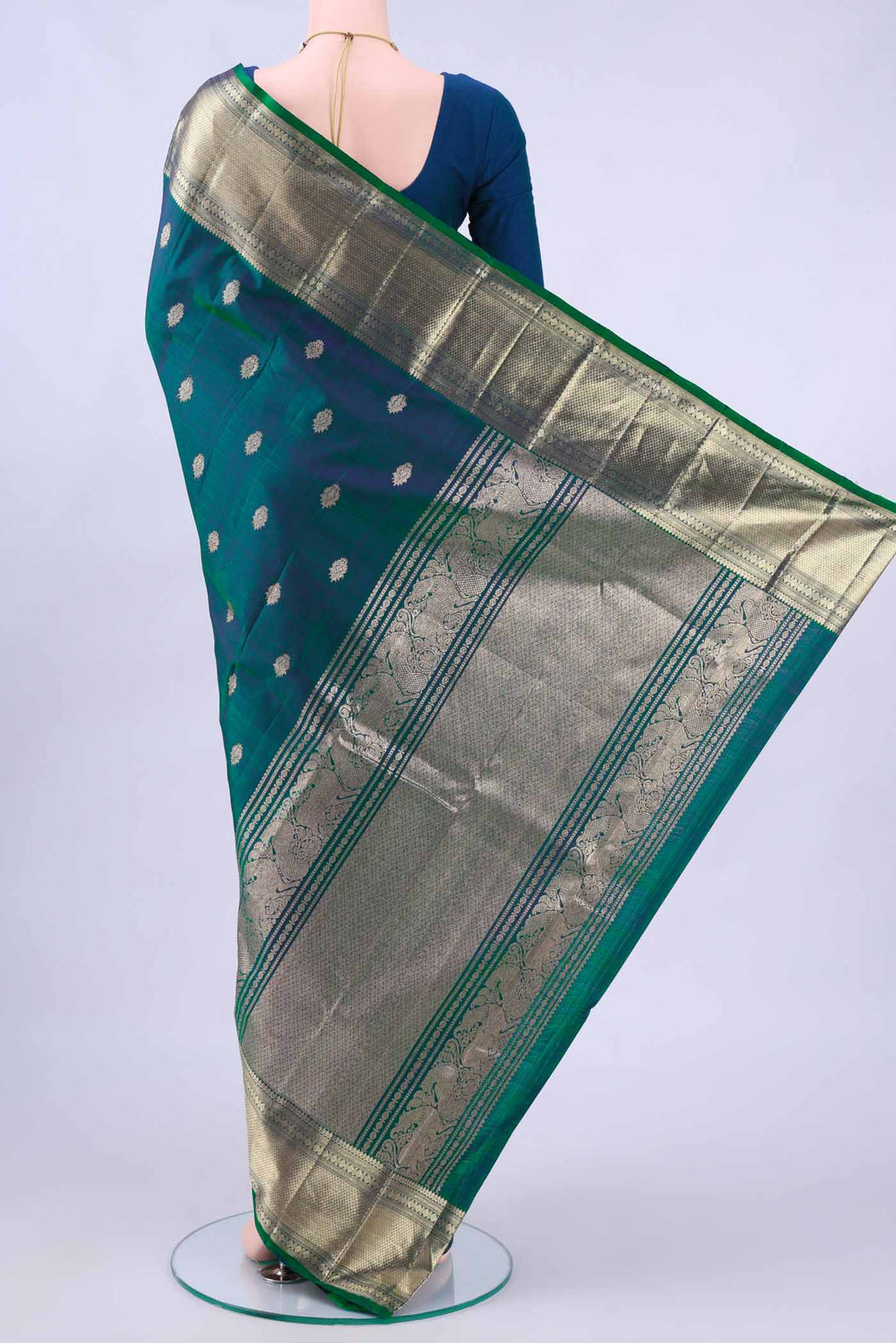 pallu body