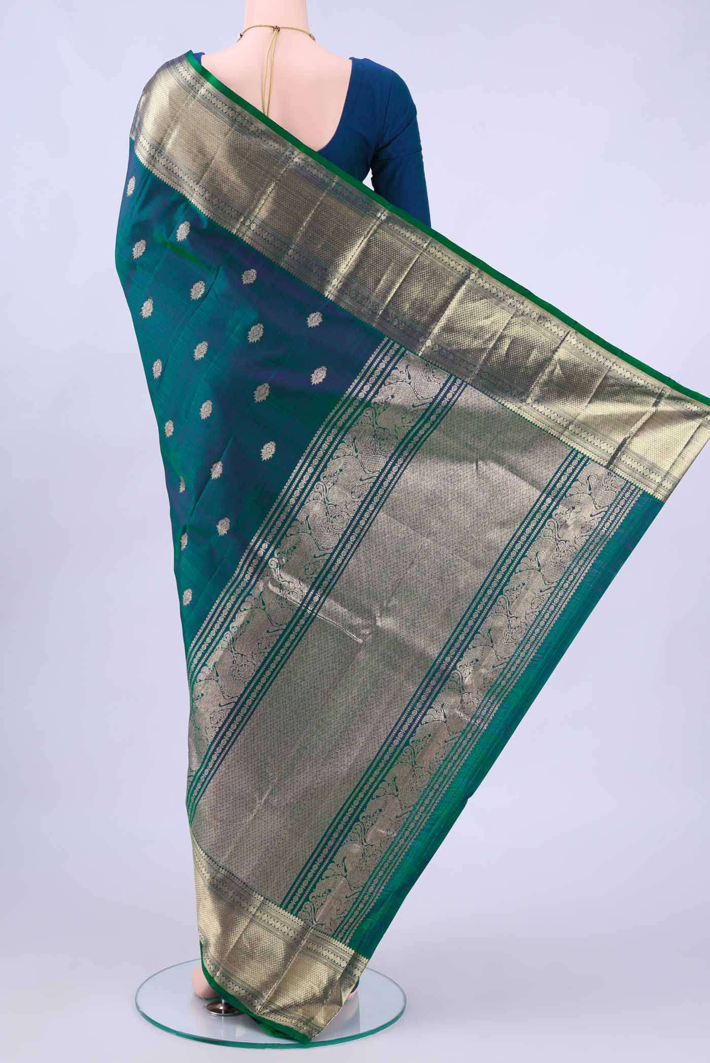 pallu body