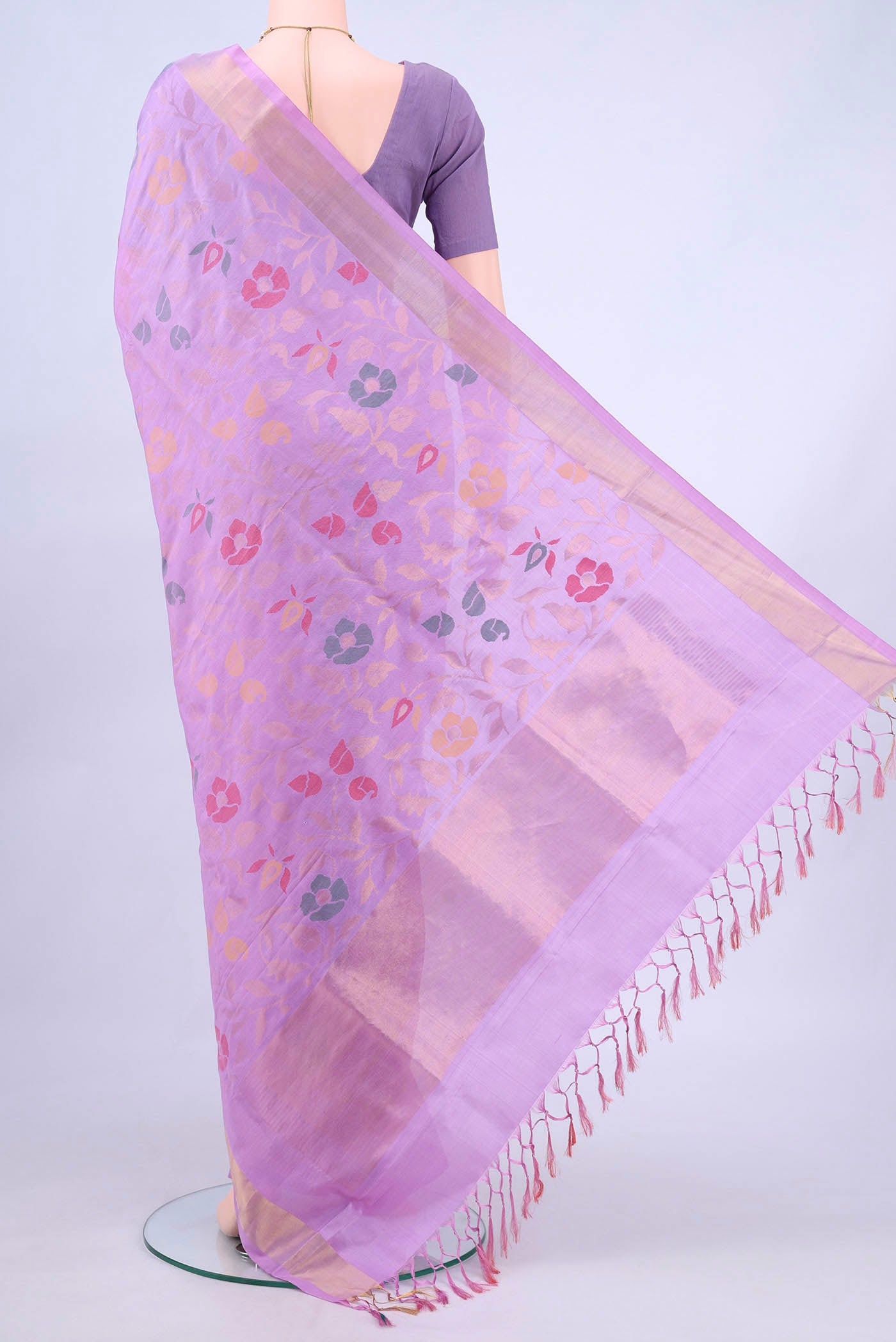 pallu body