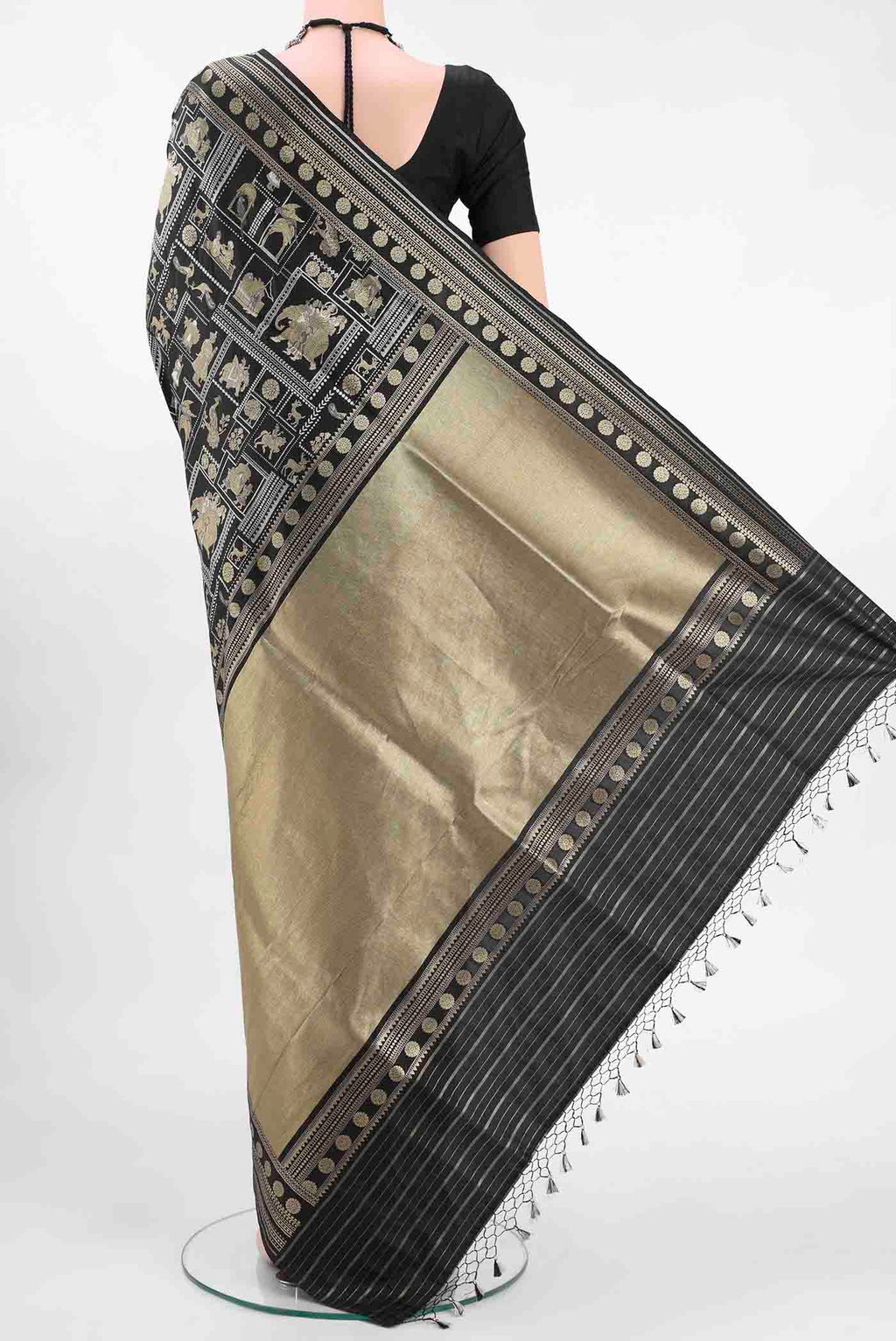 pallu body