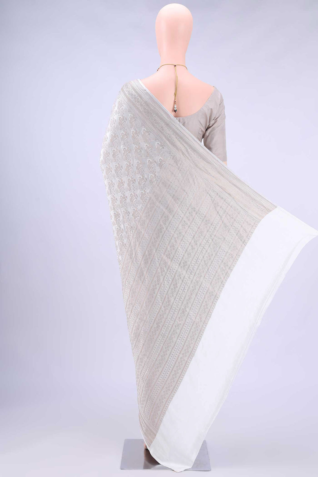 pallu body