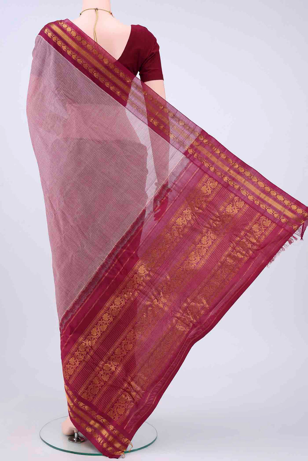 pallu body