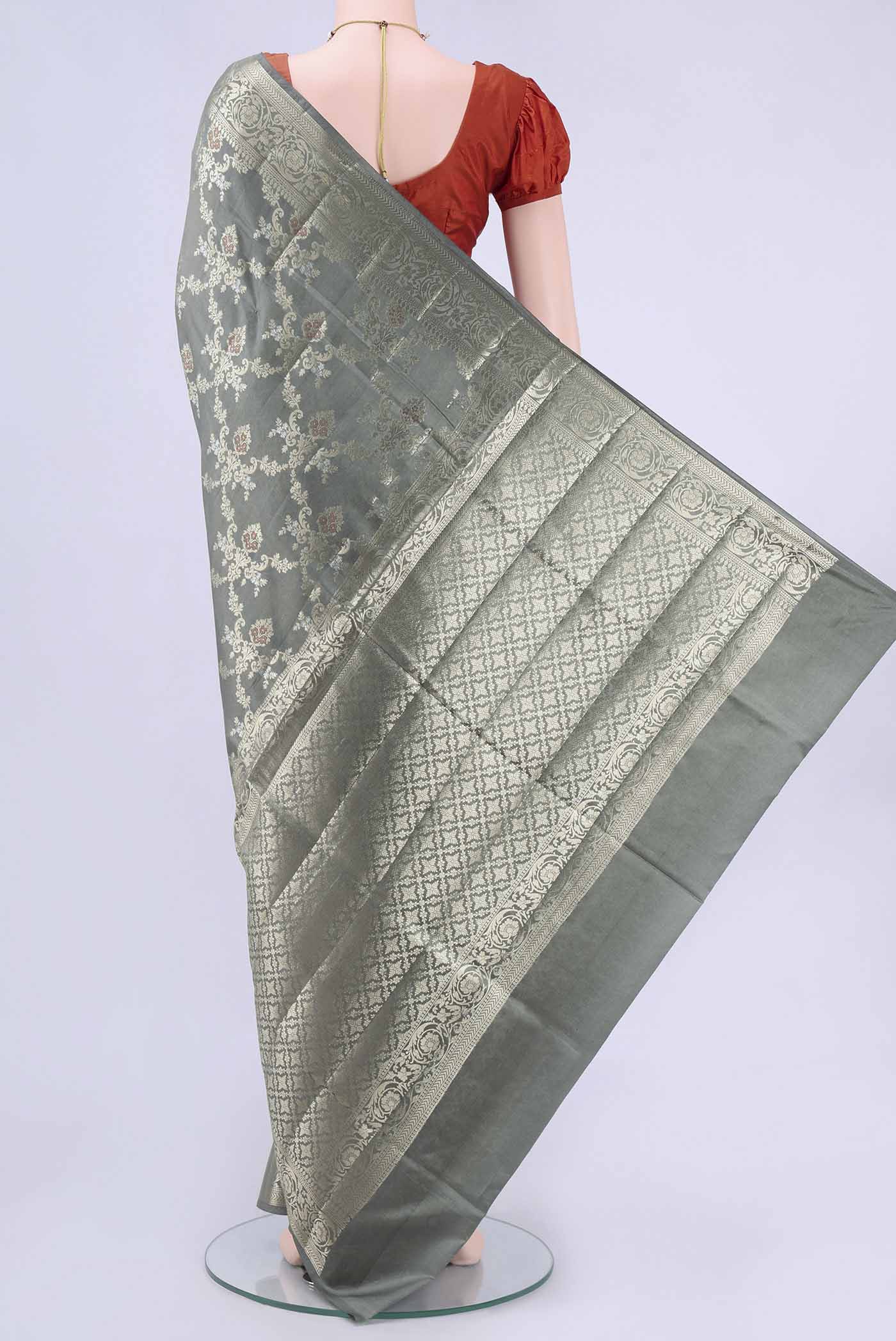 pallu body