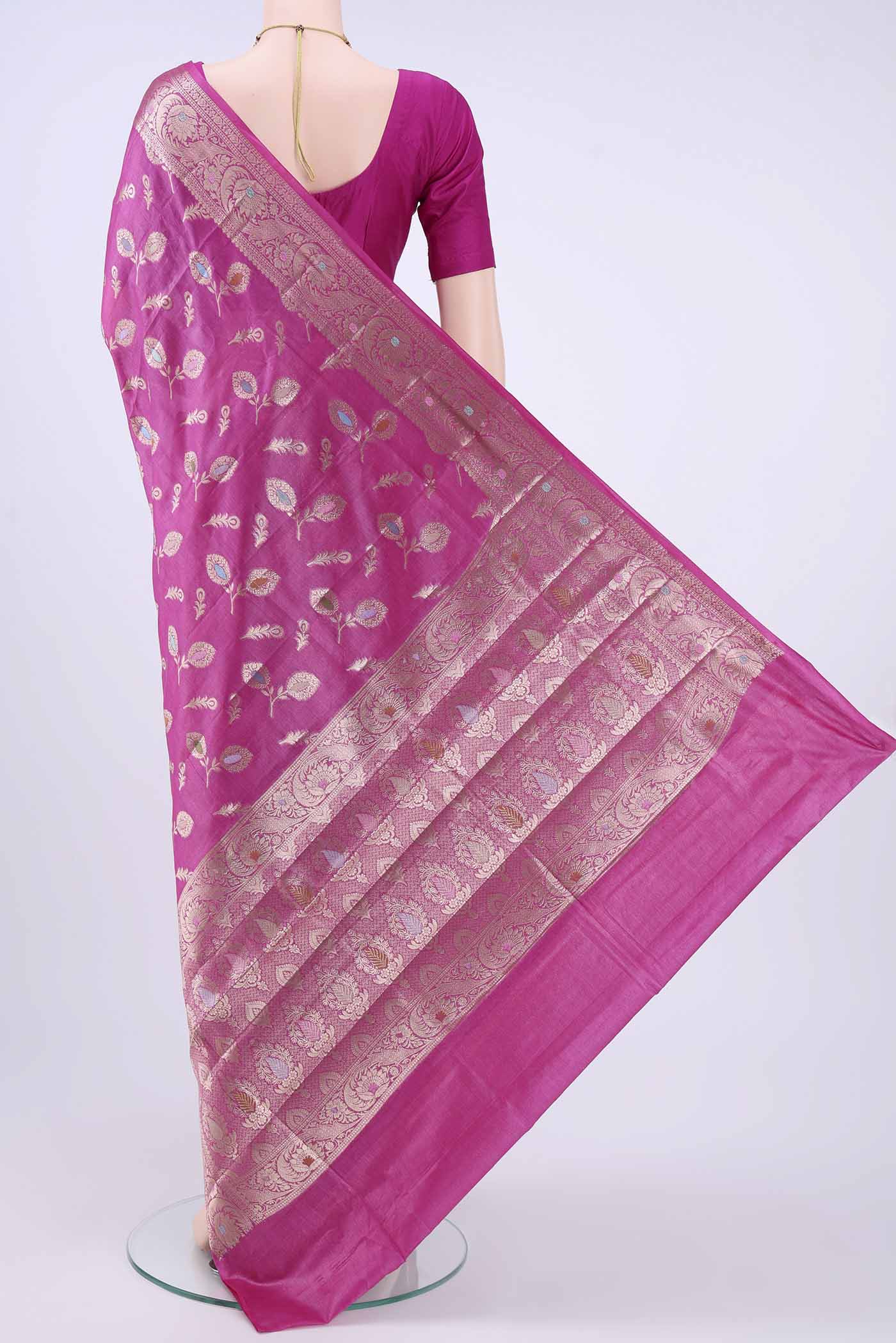 pallu body