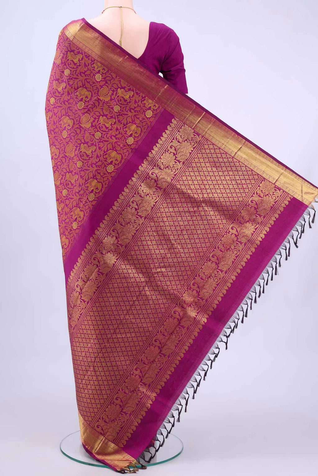 pallu body