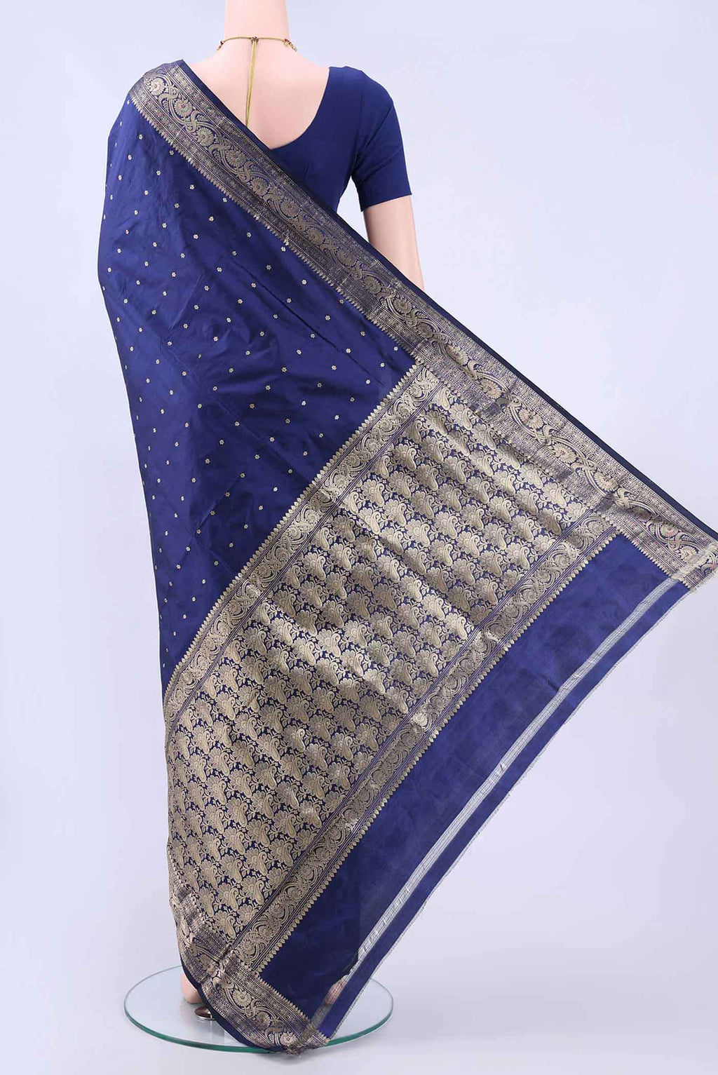 pallu body