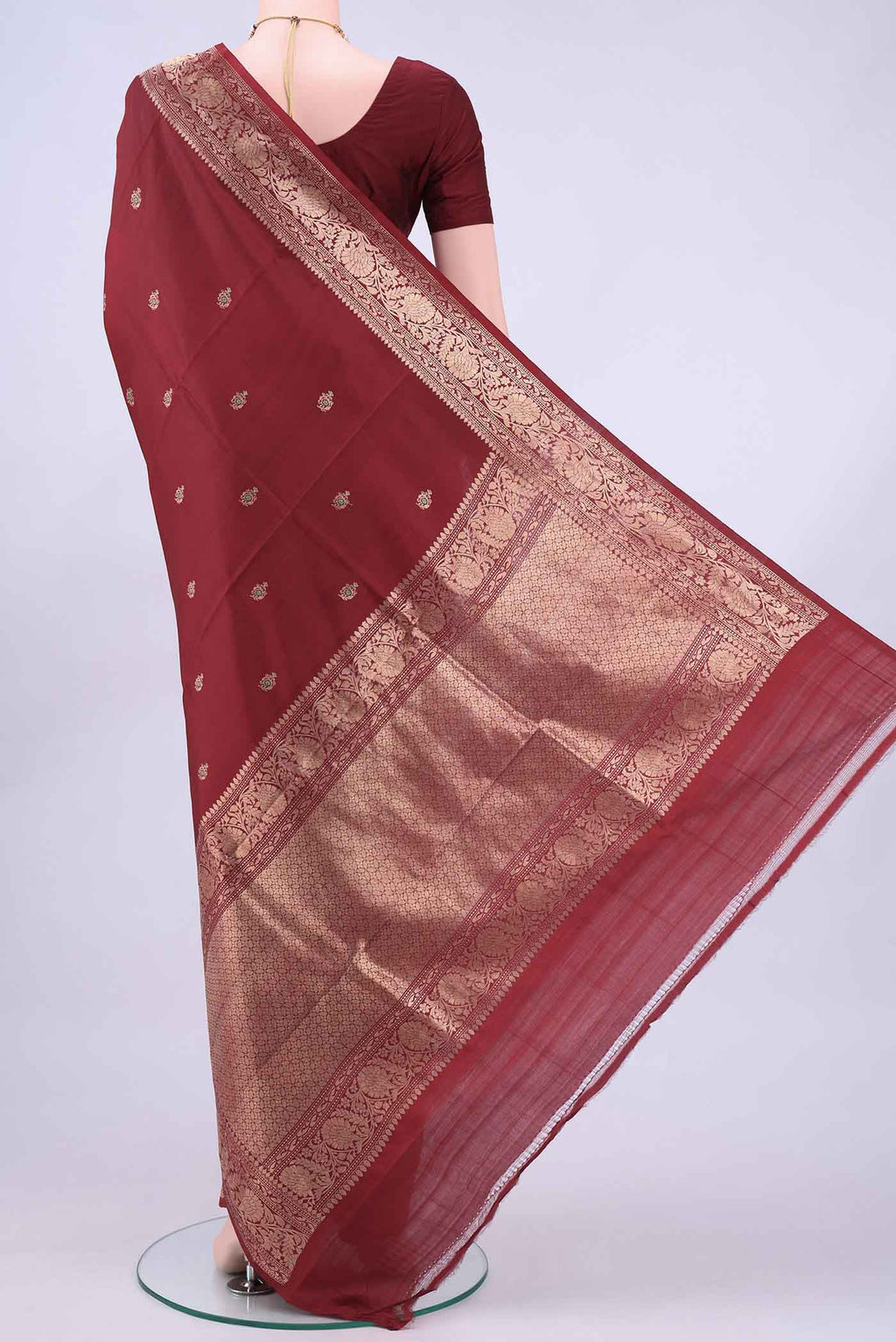 pallu body
