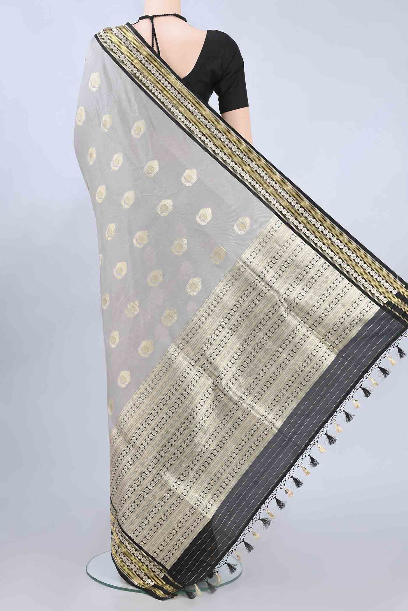 pallu body