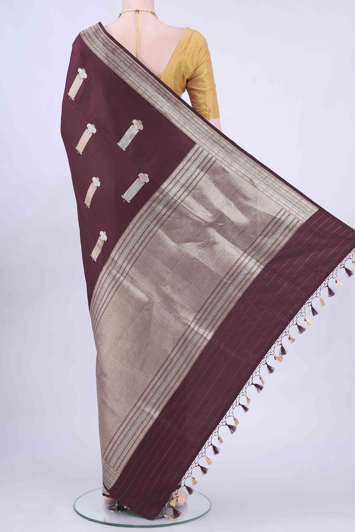 pallu body