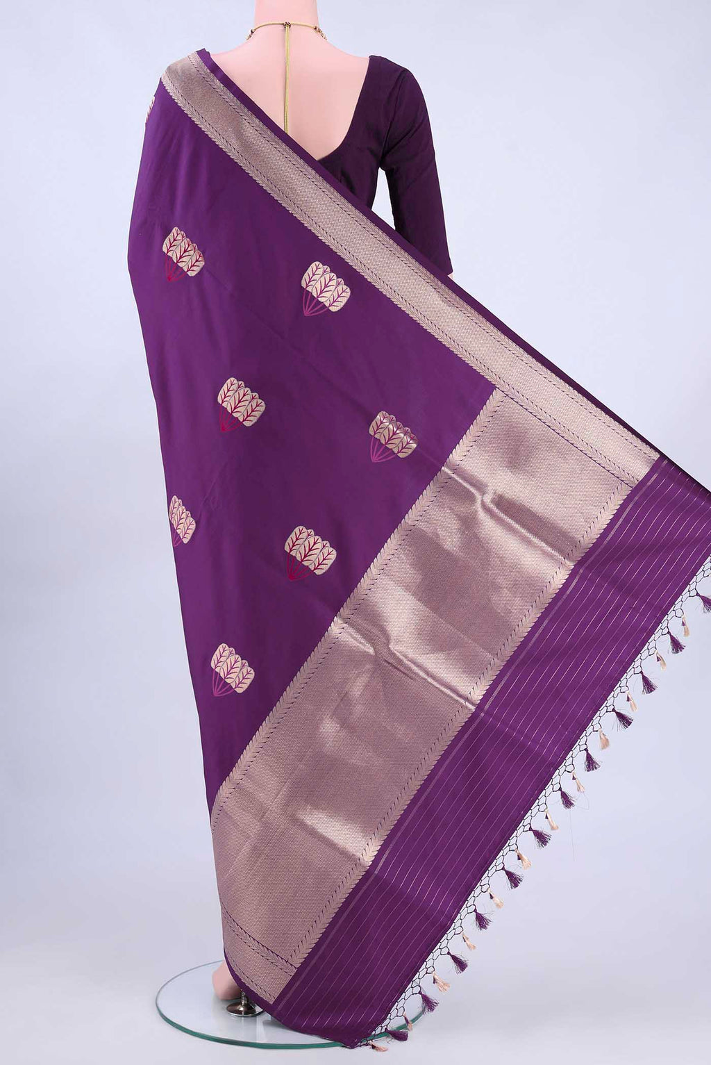 pallu body